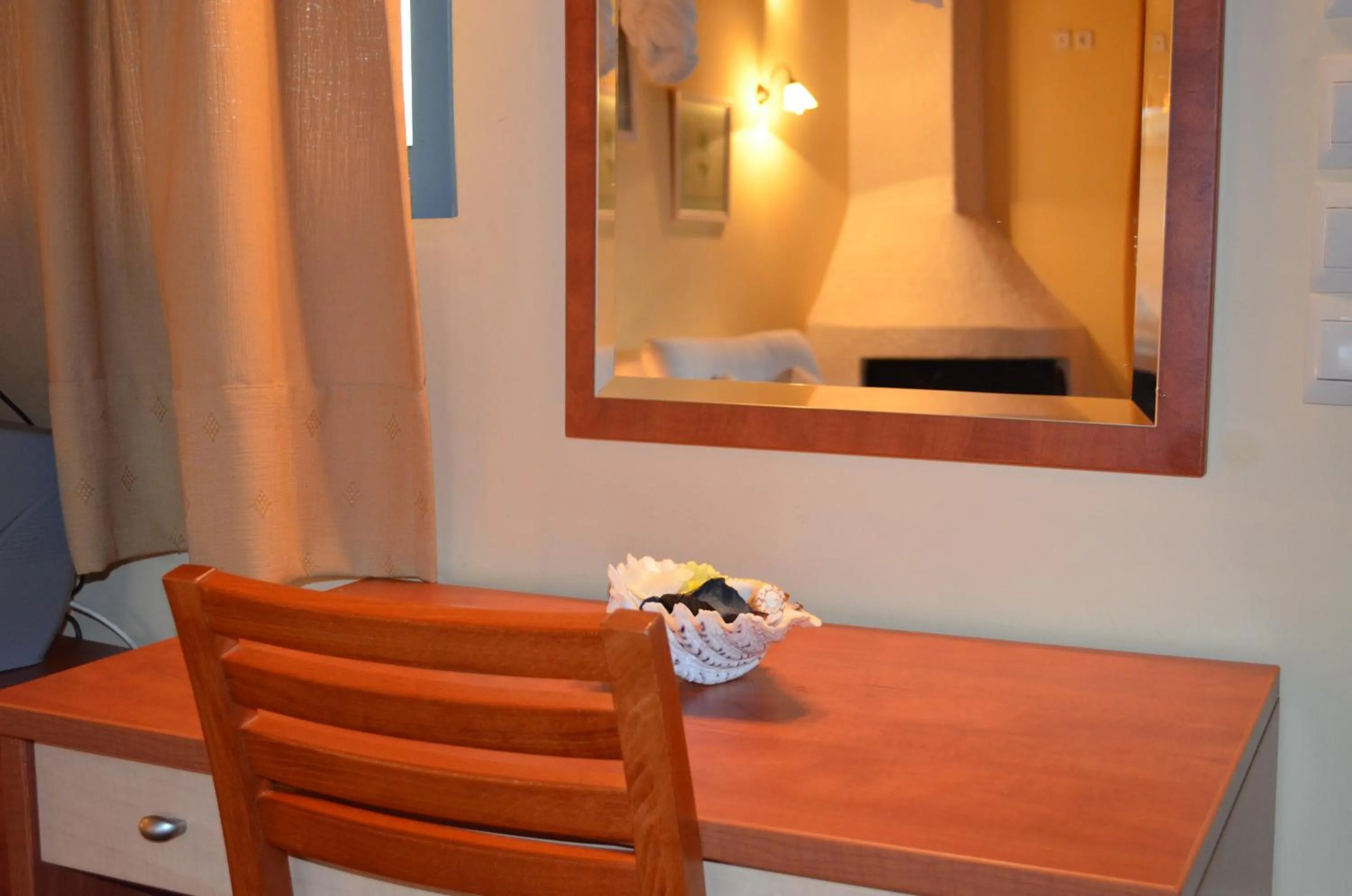 Decorative detail in Ktima Xiliadou