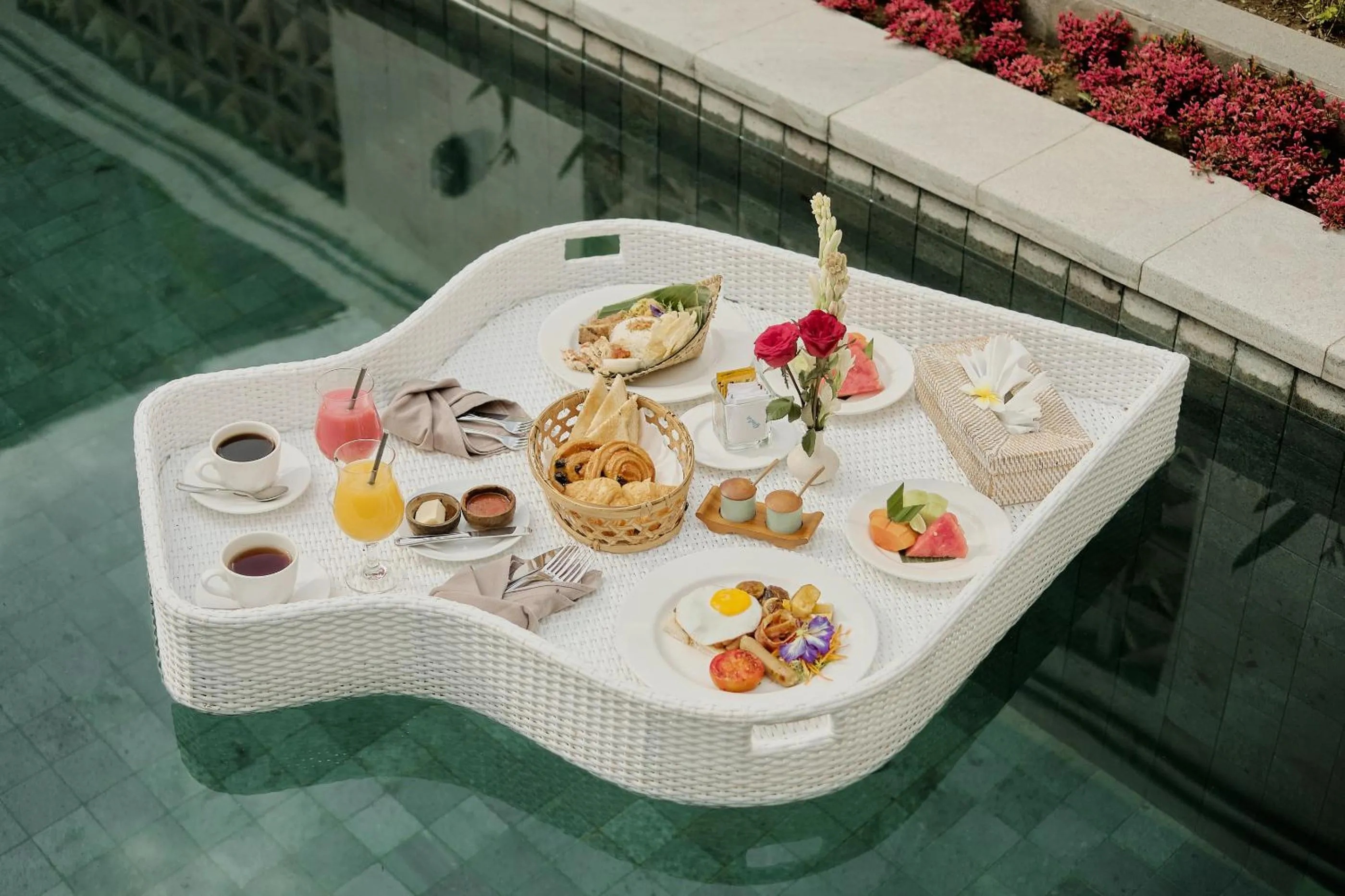 Pool view in Villa Wananta