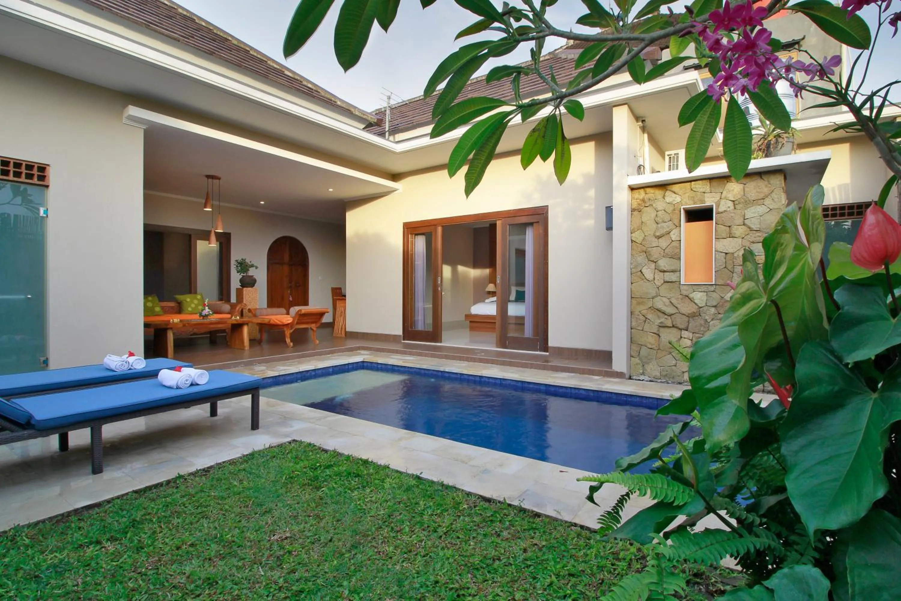 Swimming pool in Villa Wananta