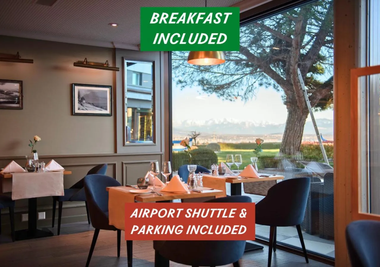 Patio in Everness Hotel & Resort