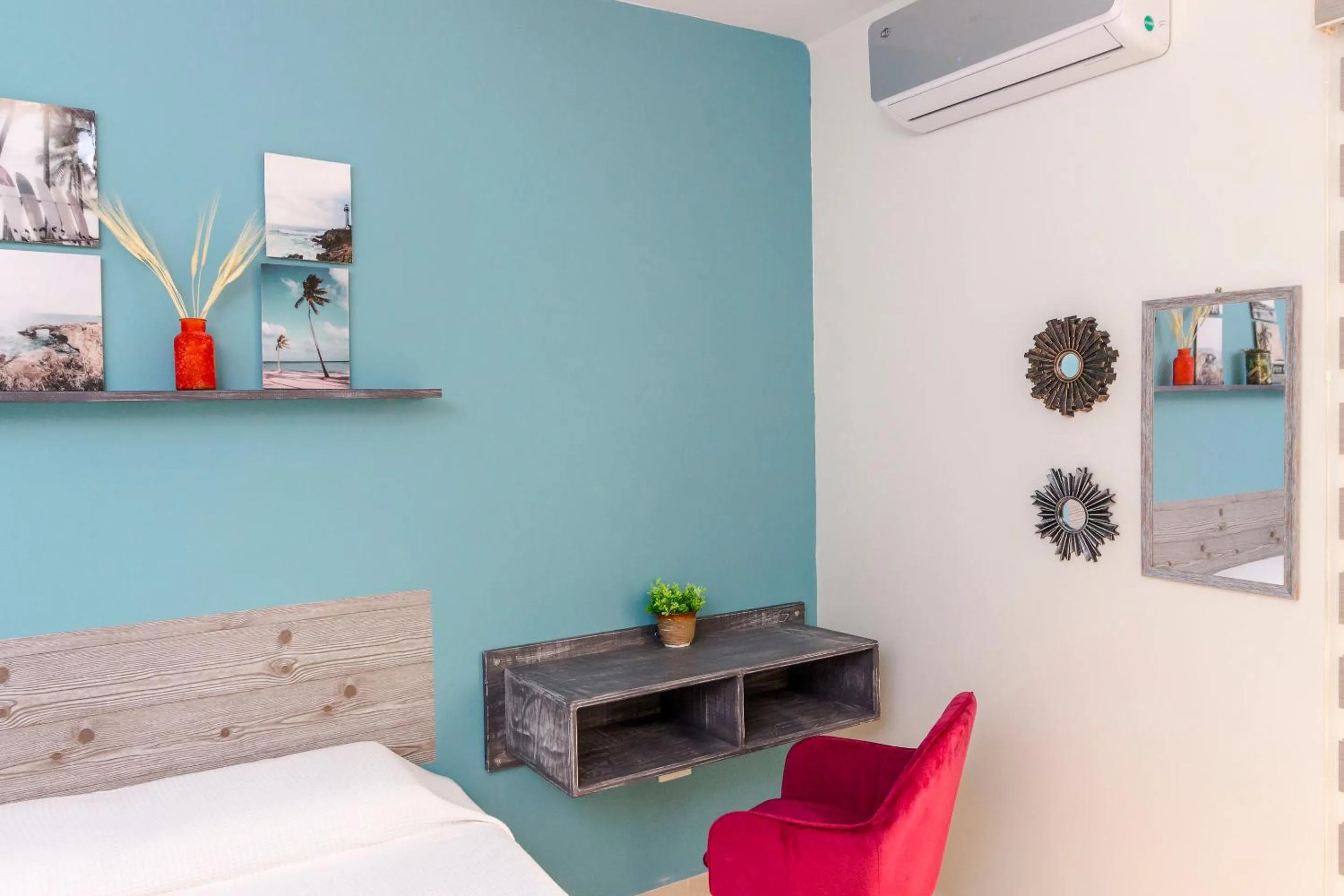 Business facilities, Bed in Bright & Relaxing Full Apartment