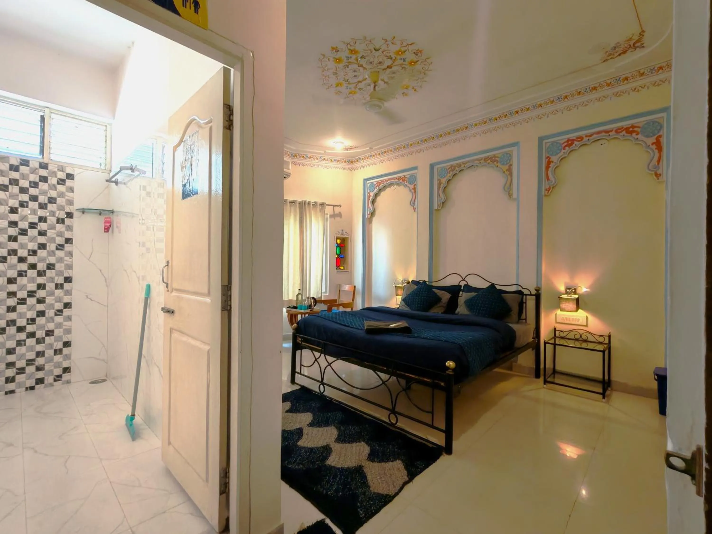 Photo of the whole room, Bed in Shalom Backpackers Udaipur