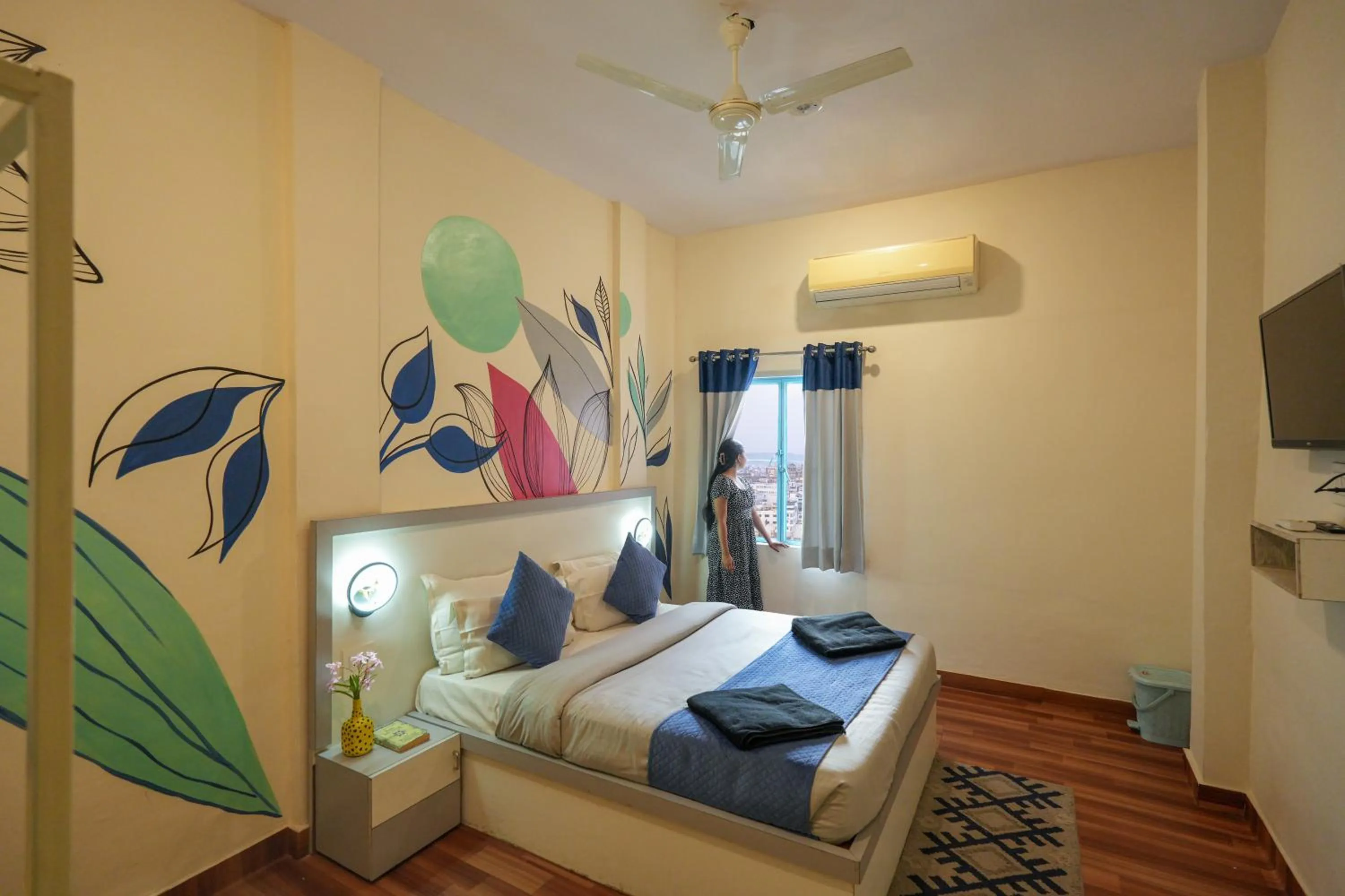 Photo of the whole room, Bed in Shalom Backpackers Udaipur