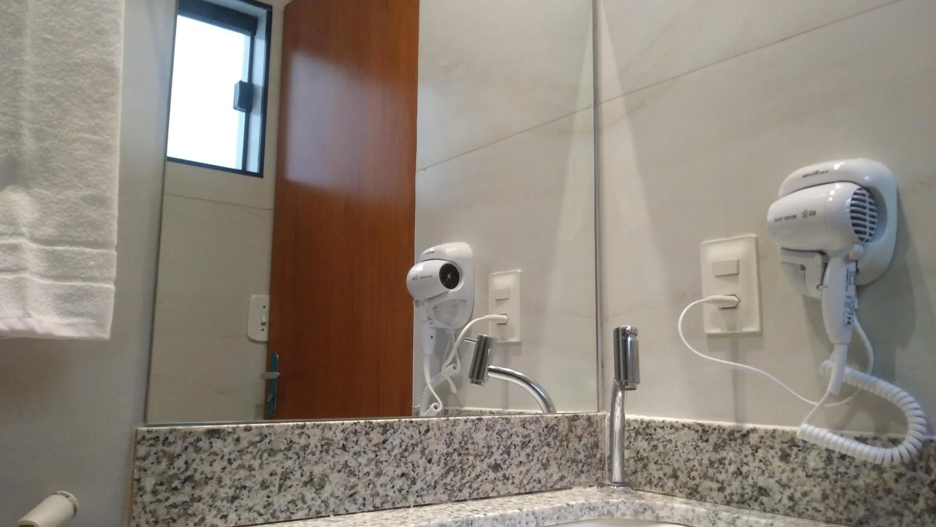 Bathroom in HUB Hotel