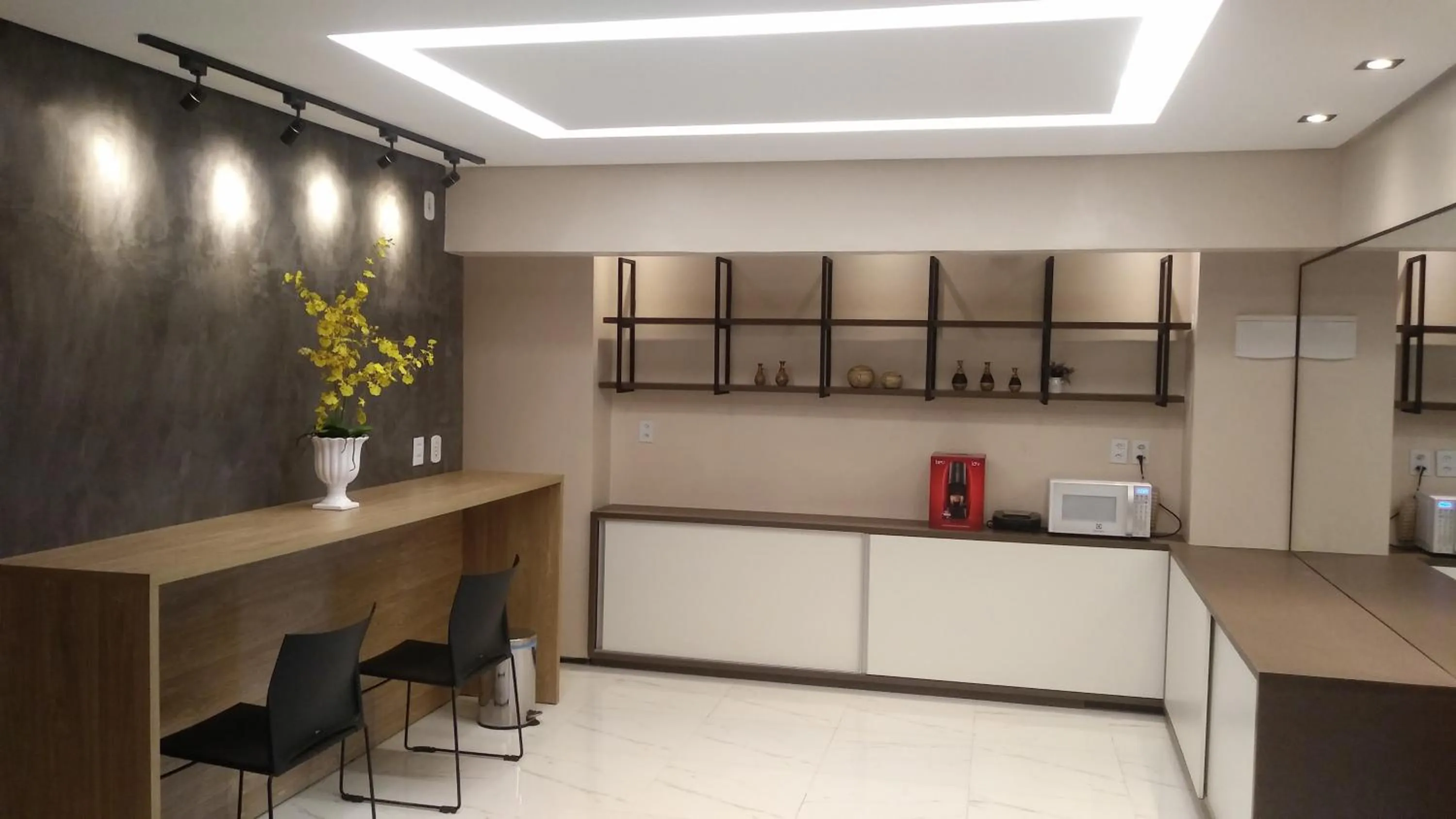 Dining area in HUB Hotel