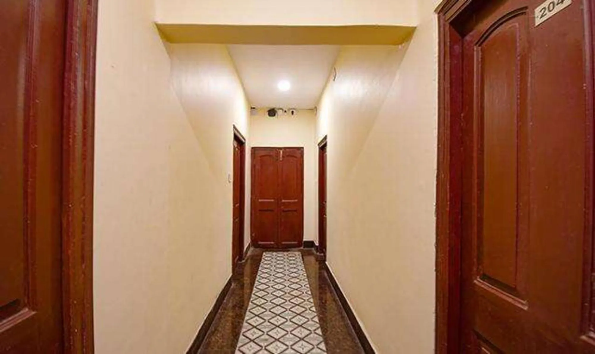 Lobby or reception in FabHotel Golden Imperial - Nr Gariyahat Market