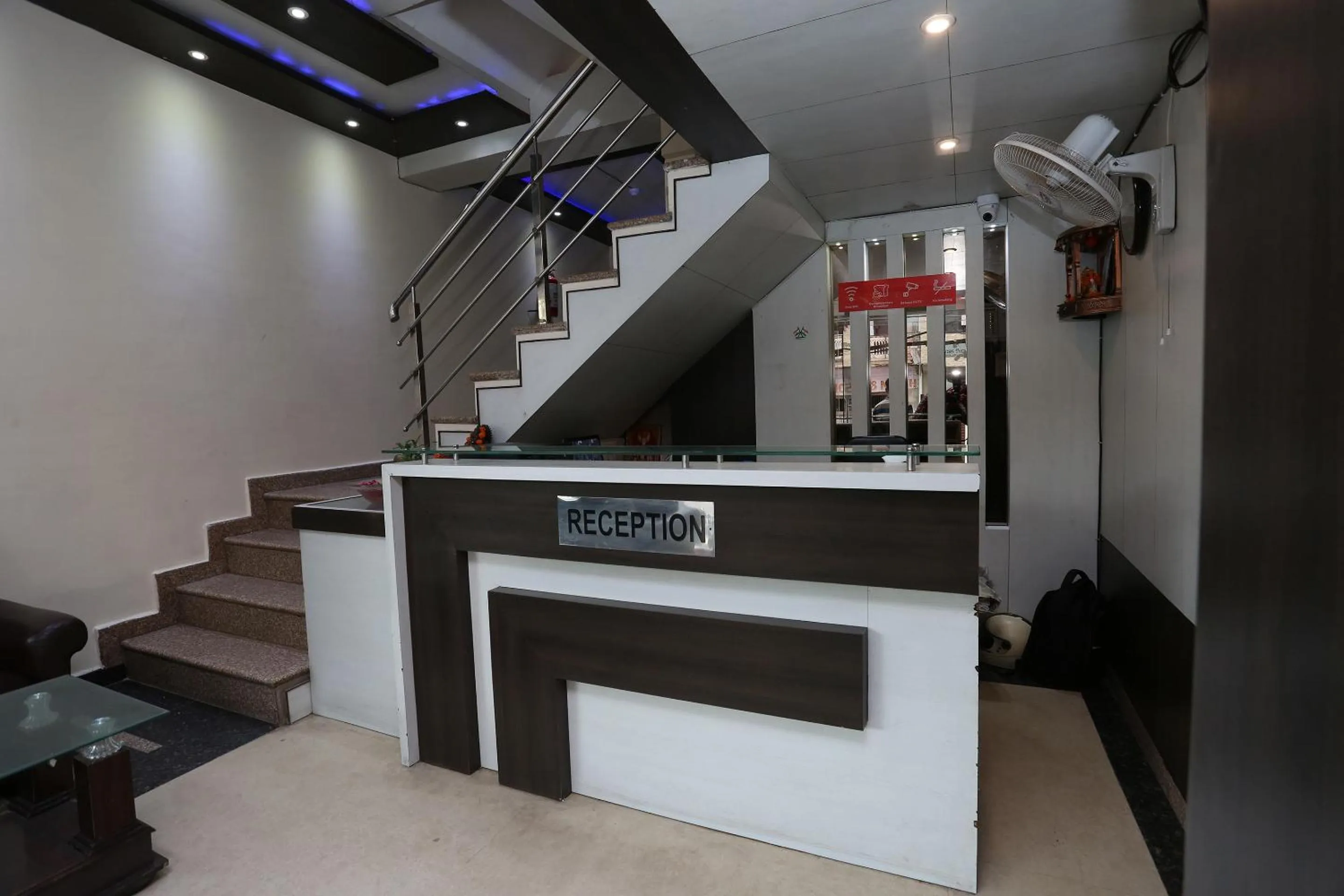 Lobby or reception in Collection O R K International Near Gautam Buddha Park