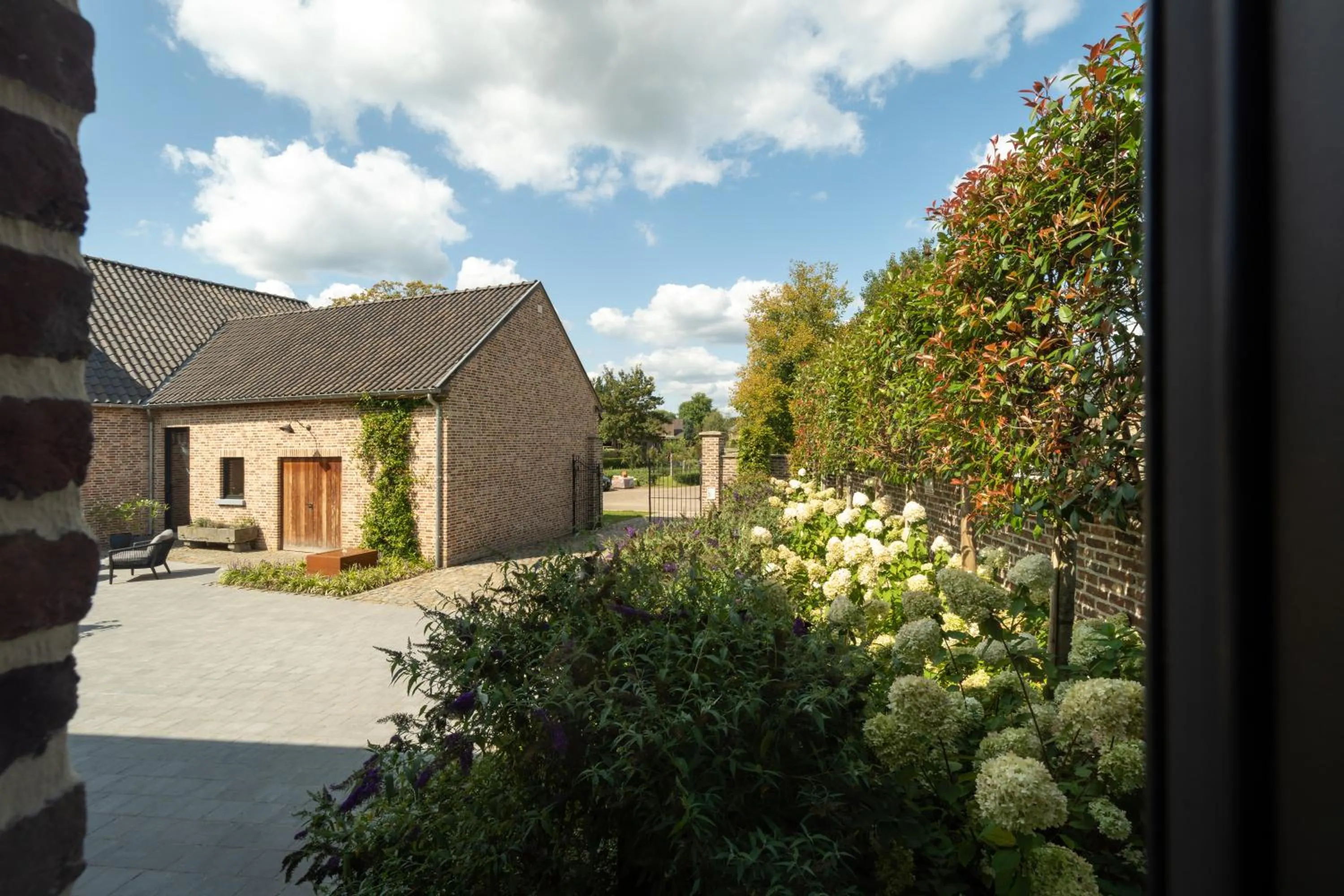 Inner courtyard view in B&B Punto Vélo