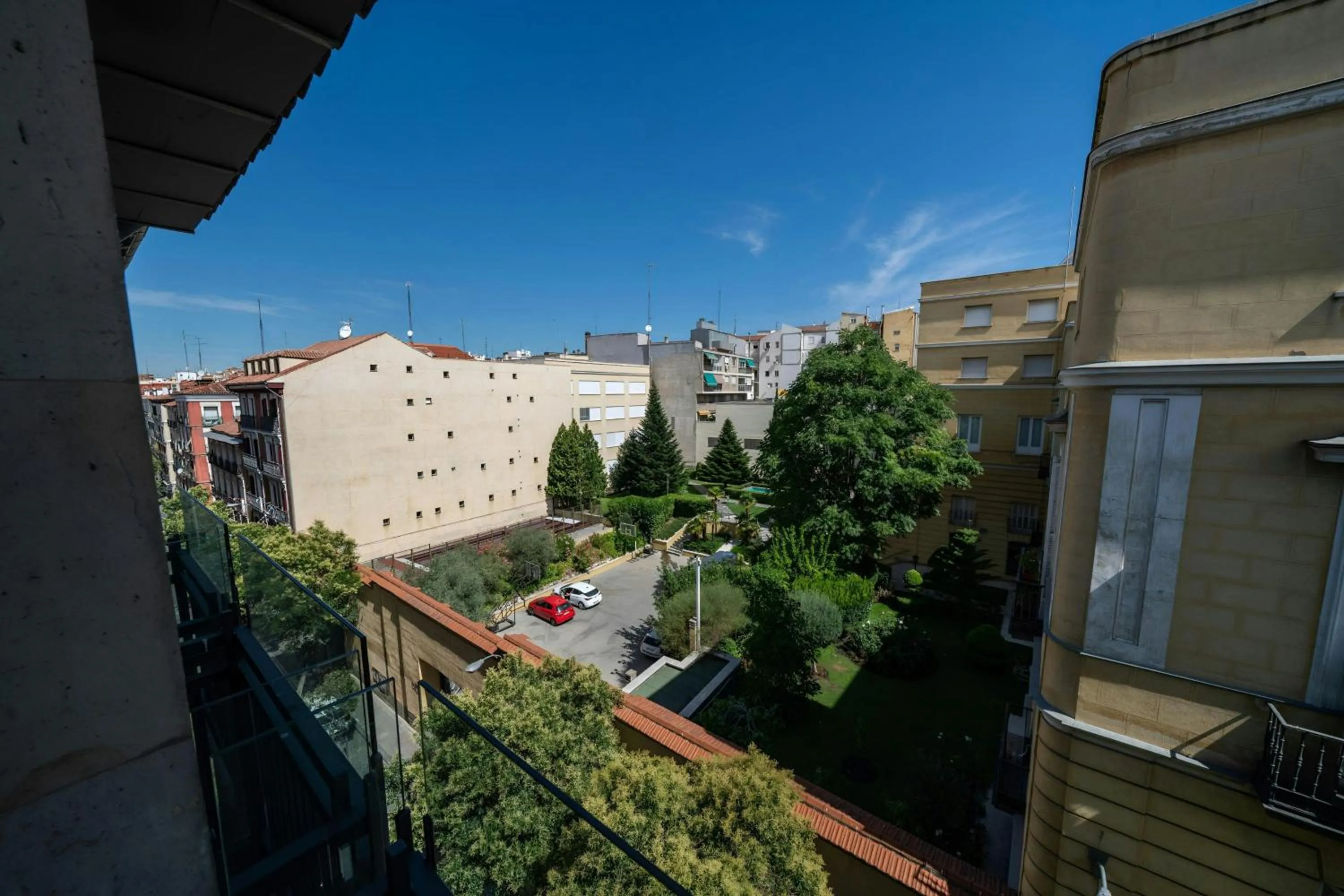 Photo of the whole room in Sonder by Marriott Bonvoy Malasaña Apartments