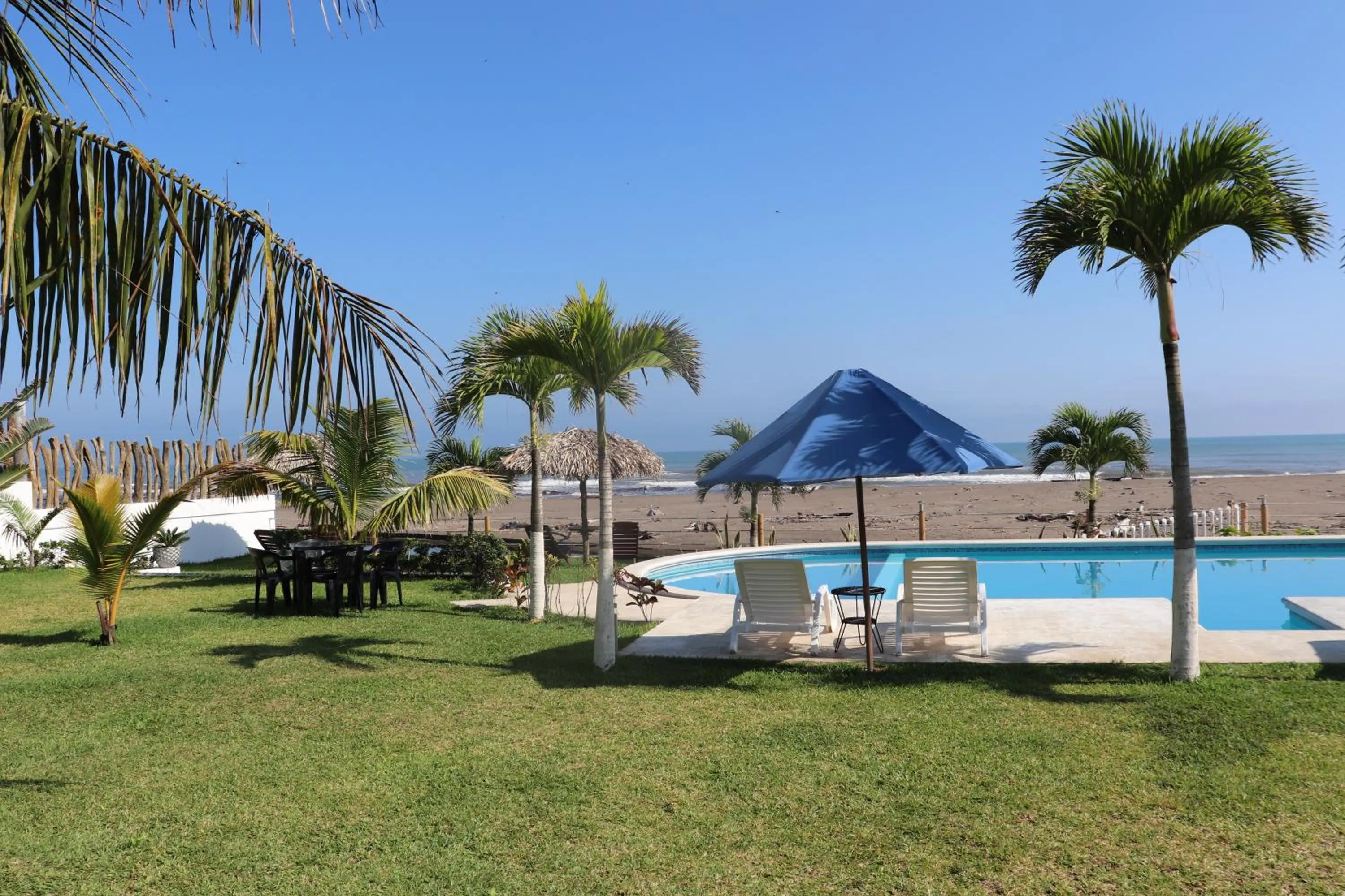 Swimming pool in Hotel Lunazul In Costa Esmeralda
