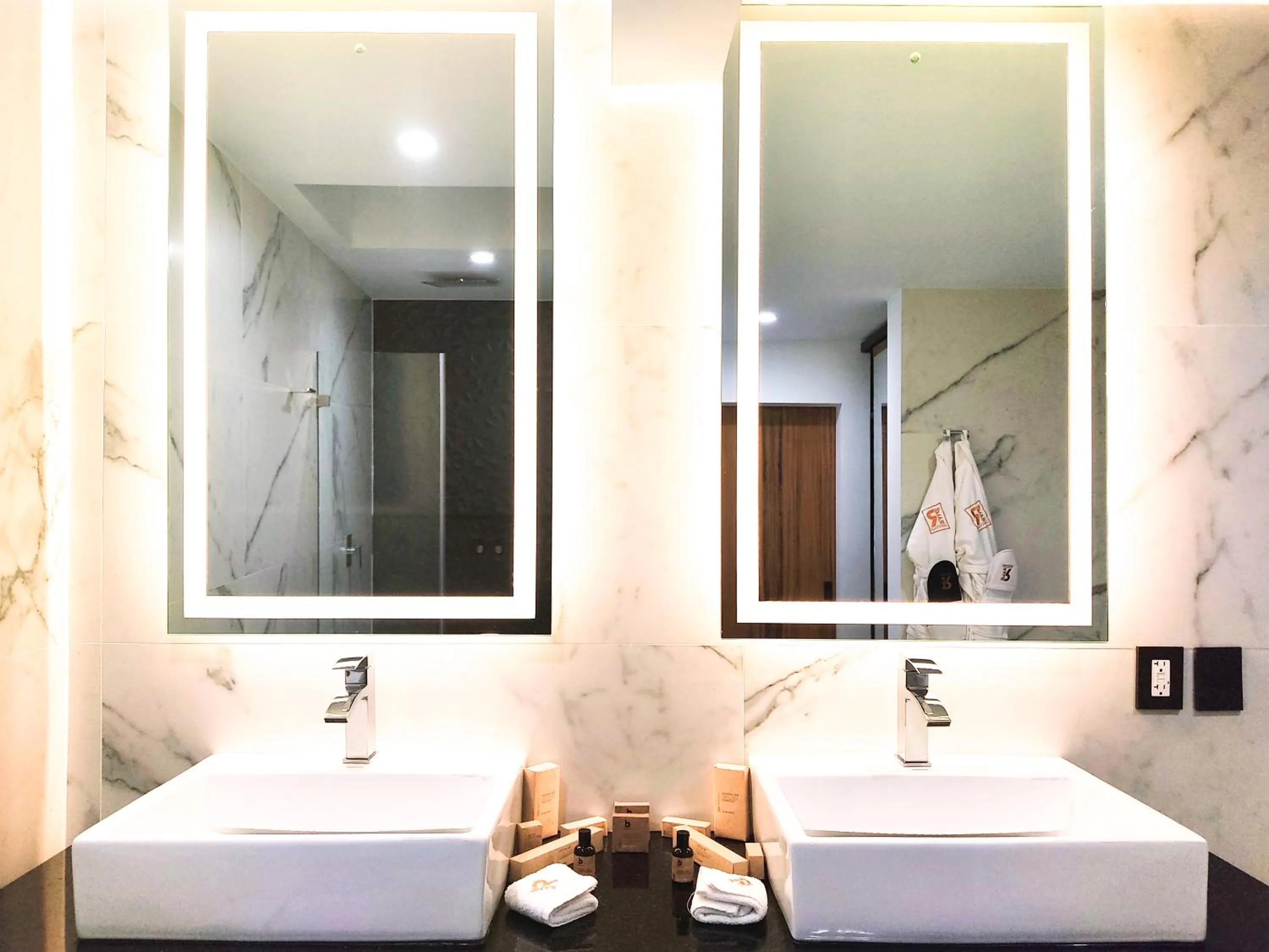 Bathroom in Ramë Hotel Boutique