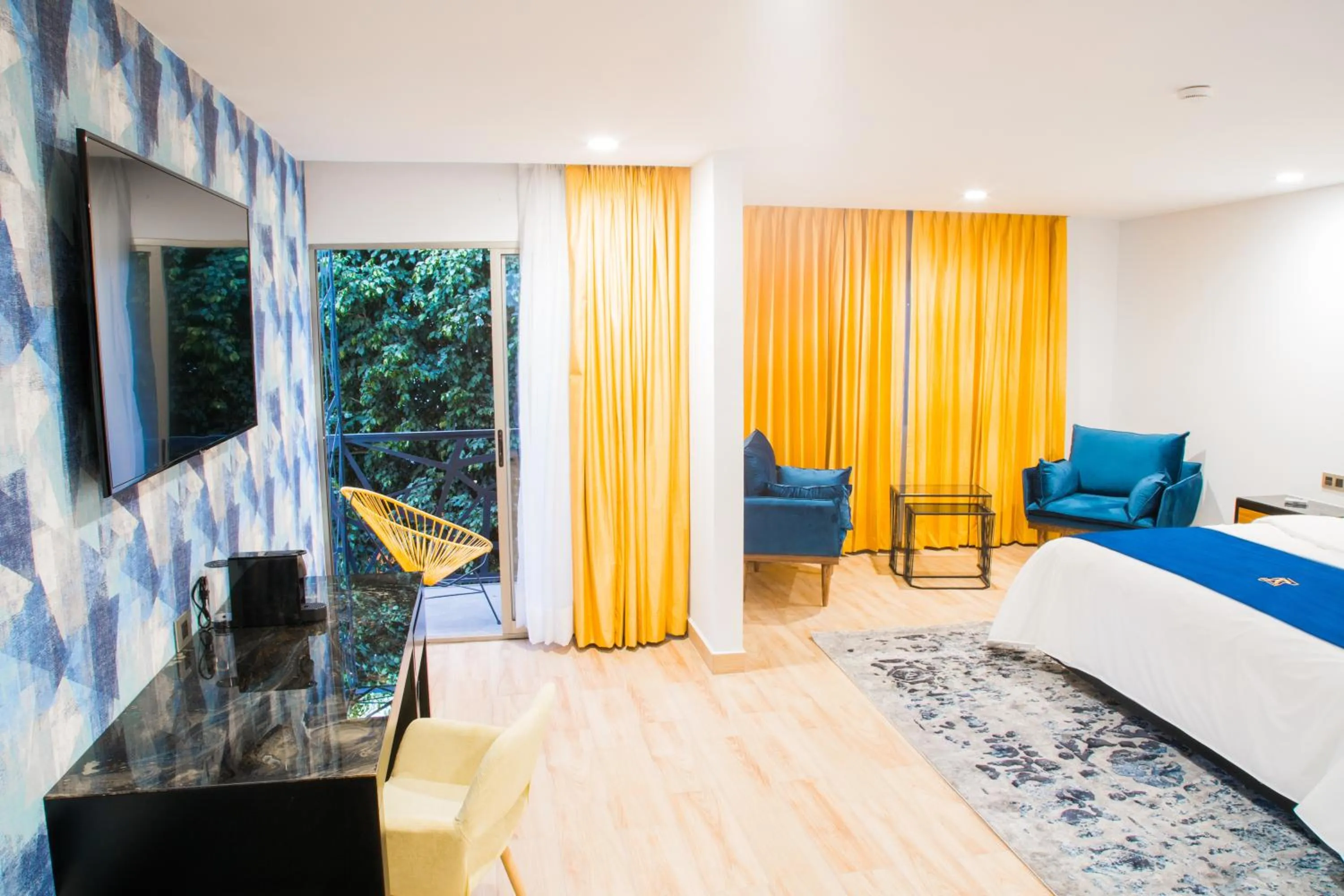 Living room, Bed in Ramë Hotel Boutique