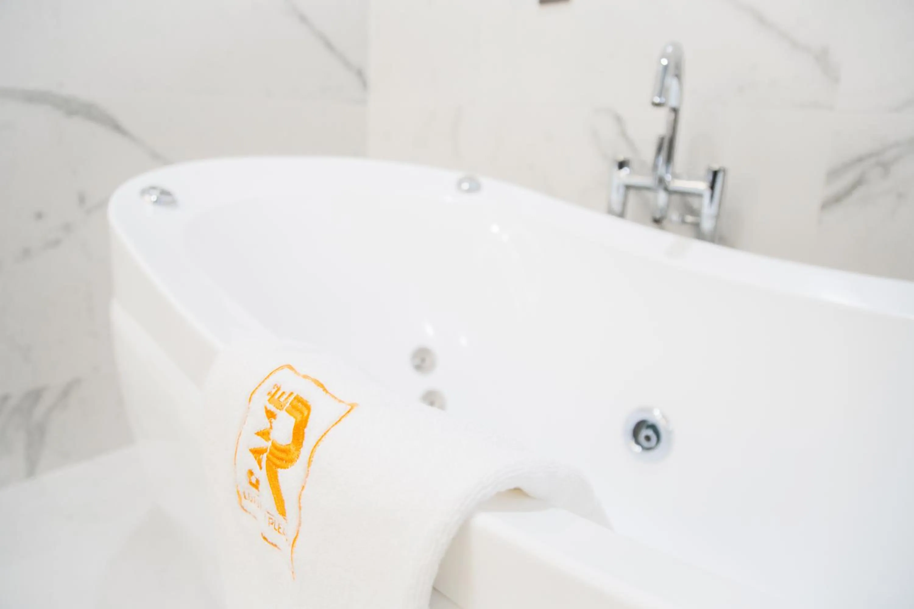 Hot Tub in Ramë Hotel Boutique