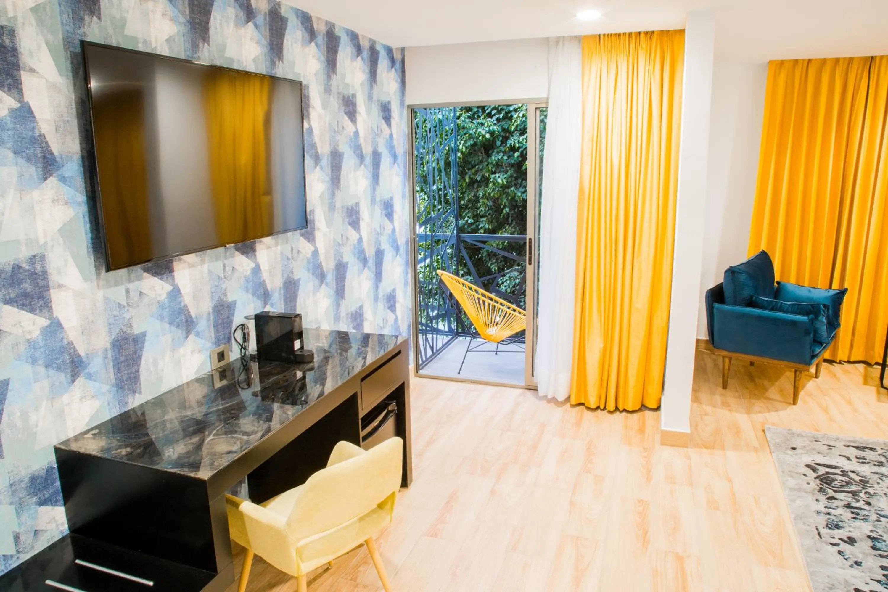 TV and multimedia in Ramë Hotel Boutique