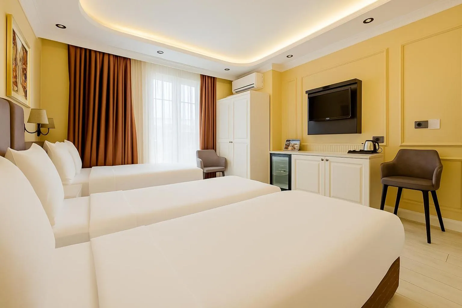 TV and multimedia, Bed in FRT AİRPORT OTEL