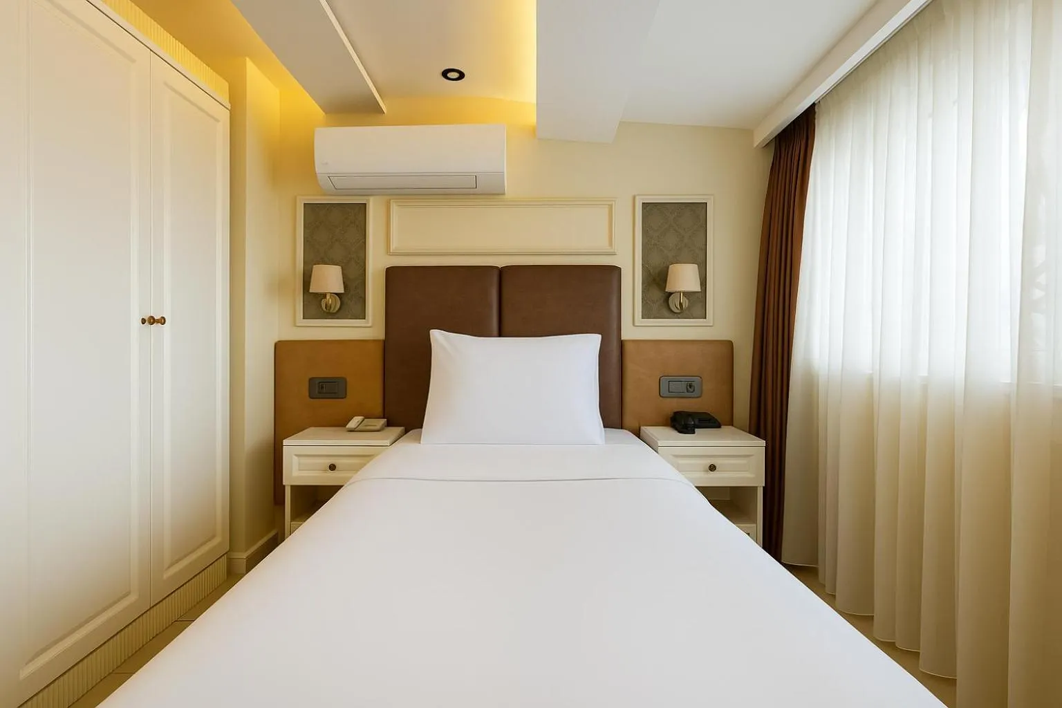 Bed in FRT AİRPORT OTEL