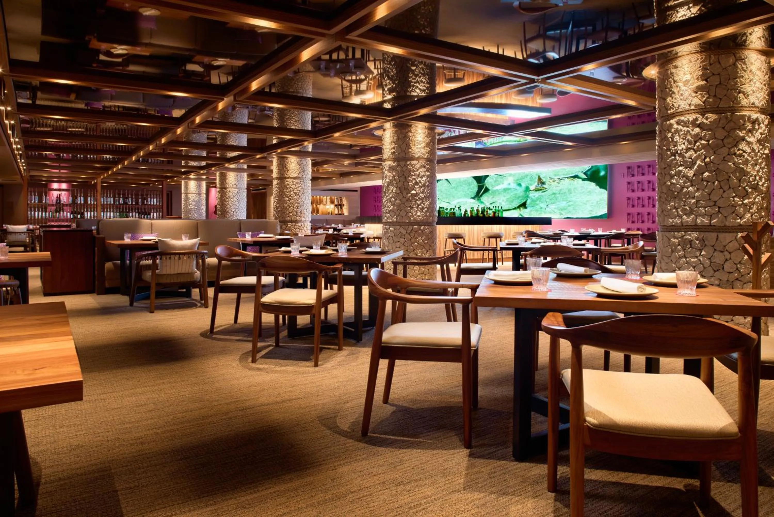 Restaurant/places to eat in Hotel Xcaret Arte - All Parks All Fun Inclusive - Adults Only