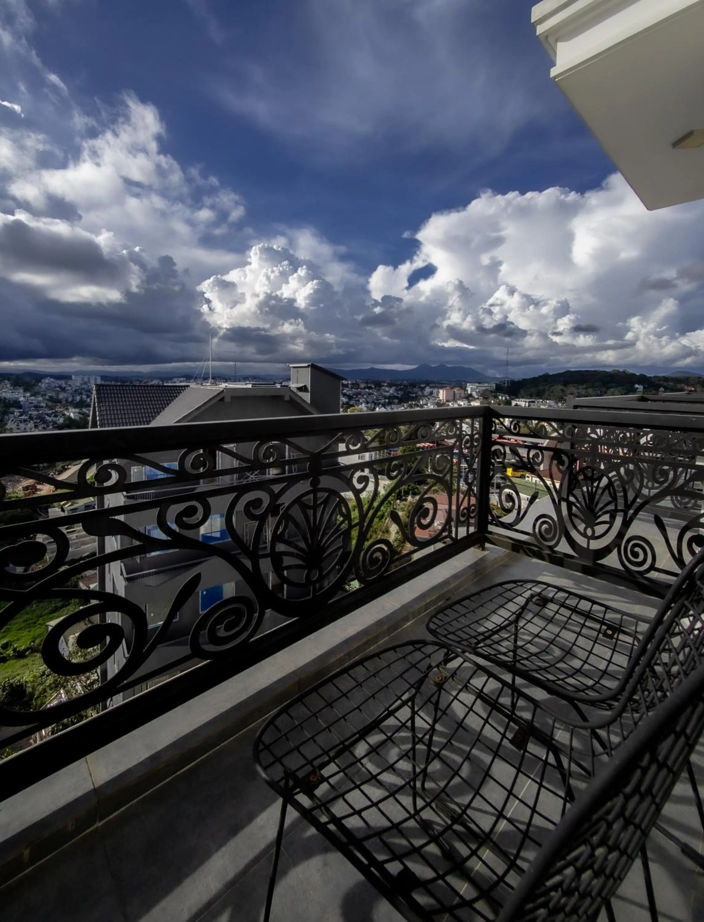 La Pense'e Hotel - Dalat