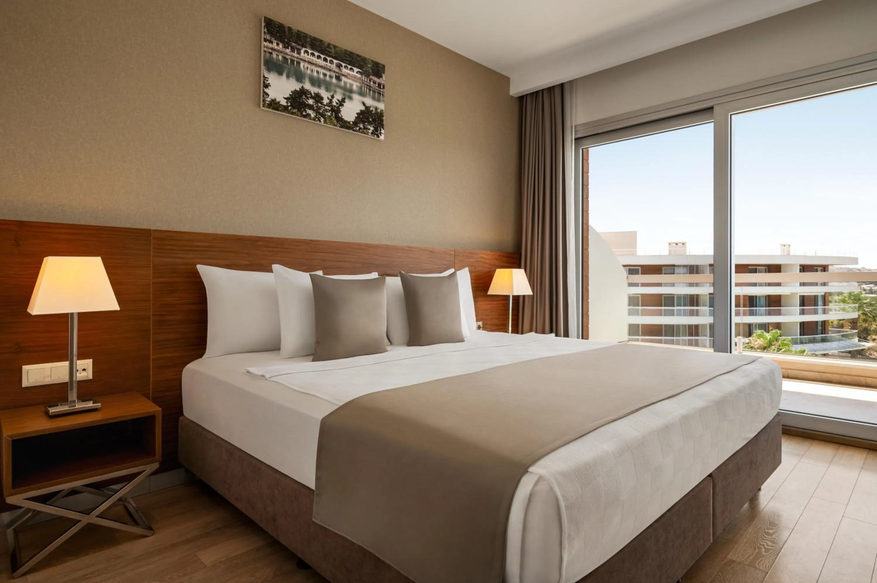 Photo of the whole room, Bed in La Quinta by Wyndham Cesme