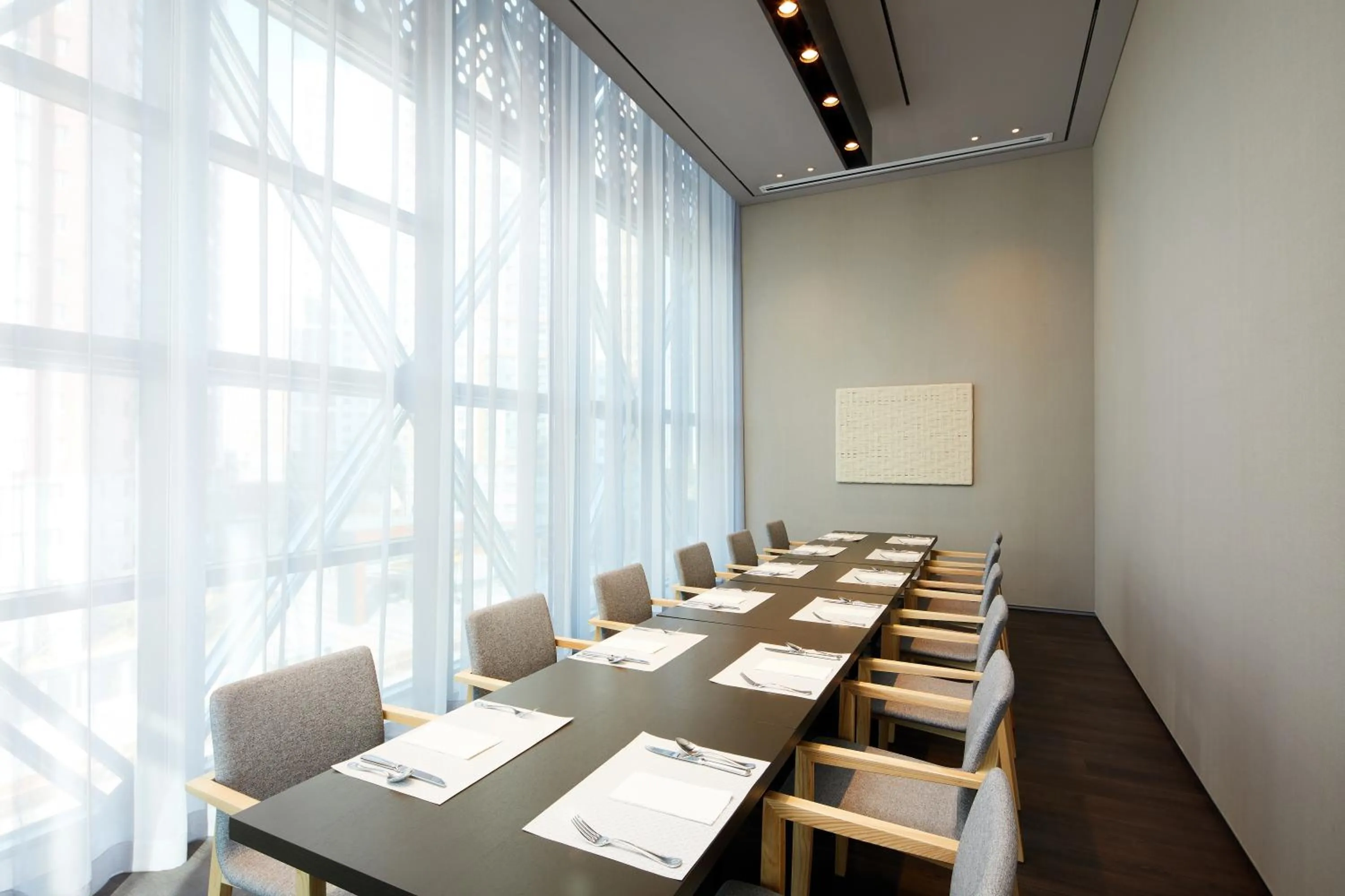 Restaurant/places to eat in Shilla Stay Busan Gimhae Airport - Noksan