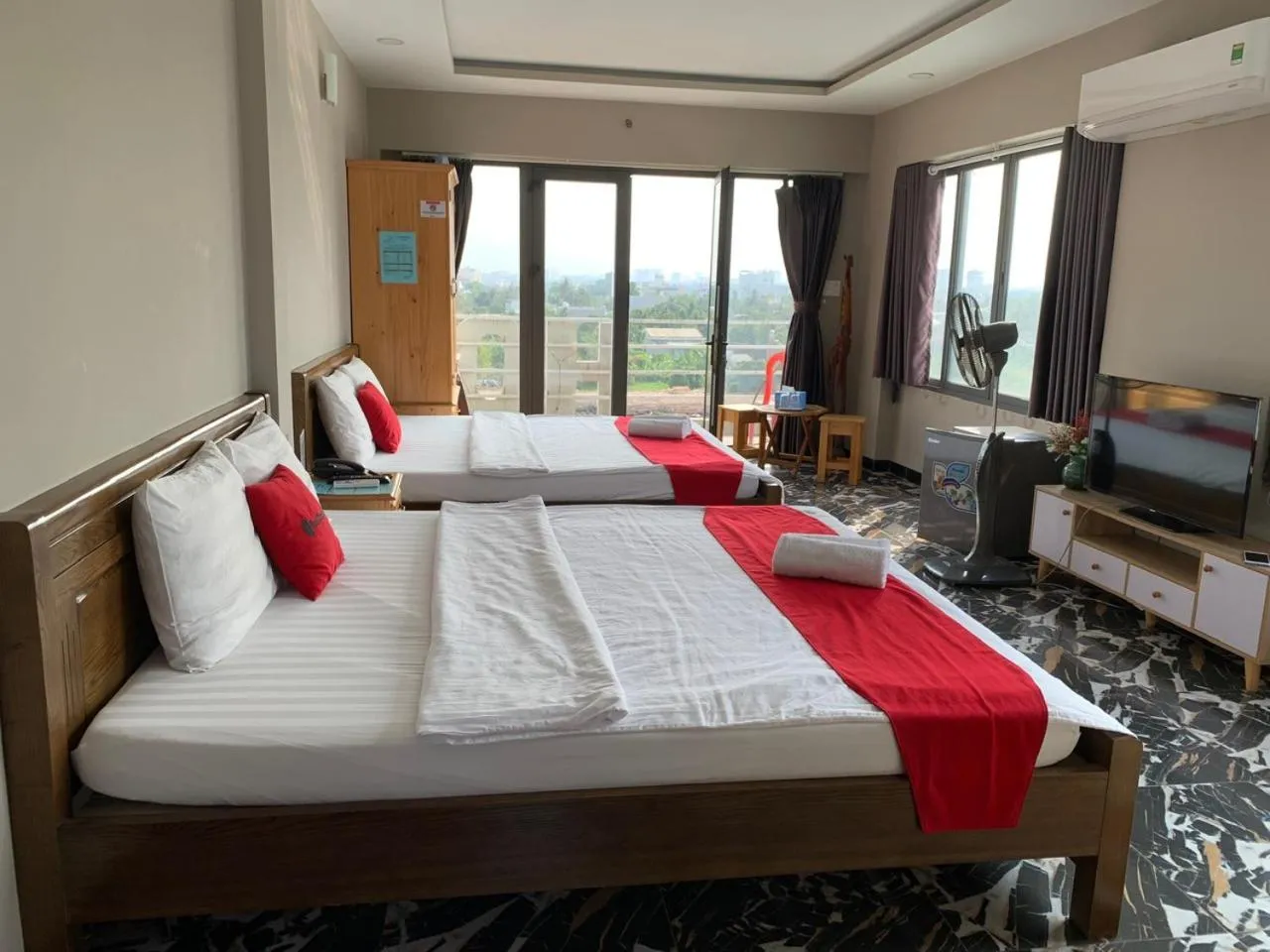 Bedroom, Bed in Bờ Sông Hotel