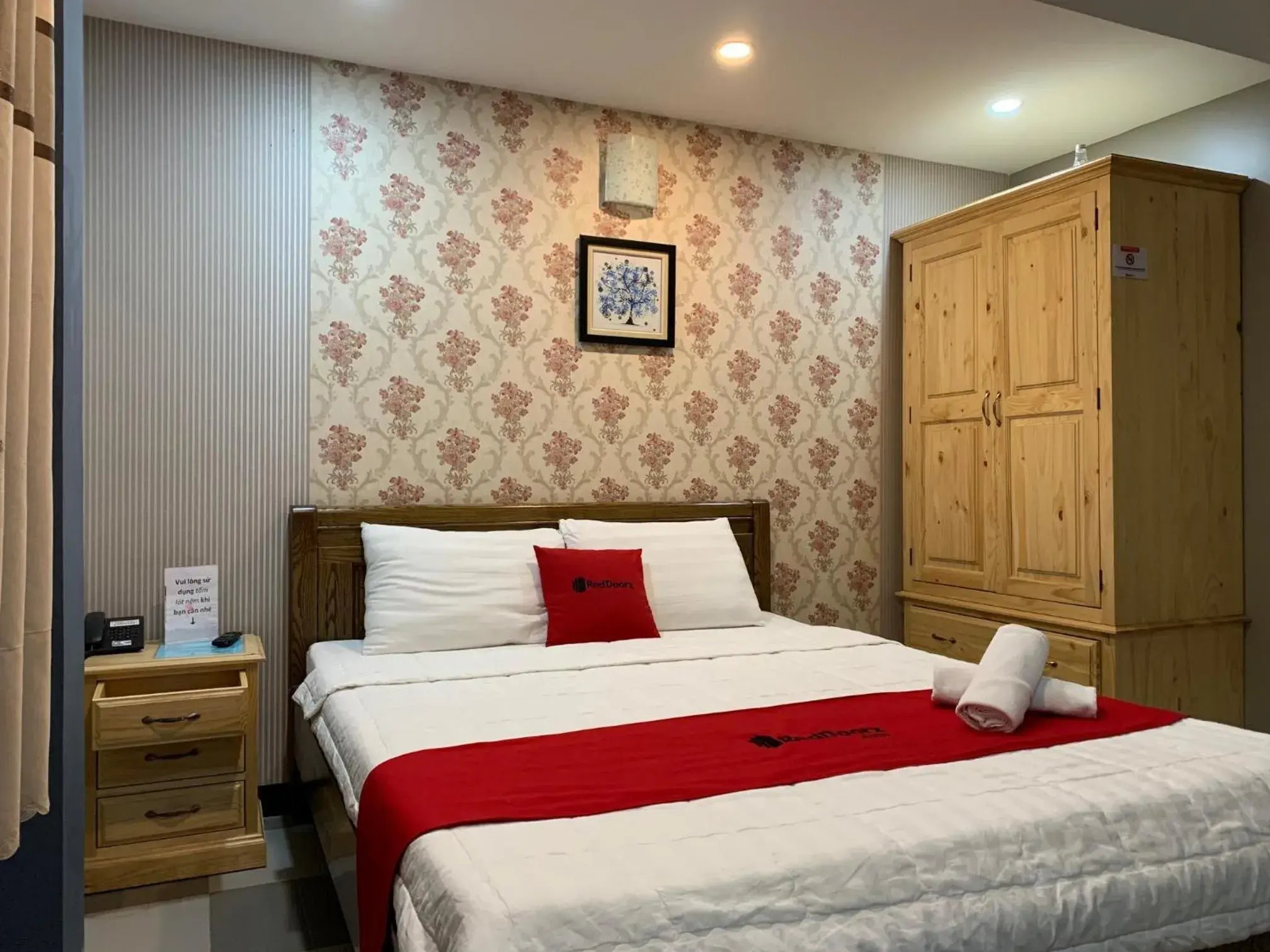 Standard King Room in Bờ Sông Hotel Standard King Room in Bờ Sông Hotel