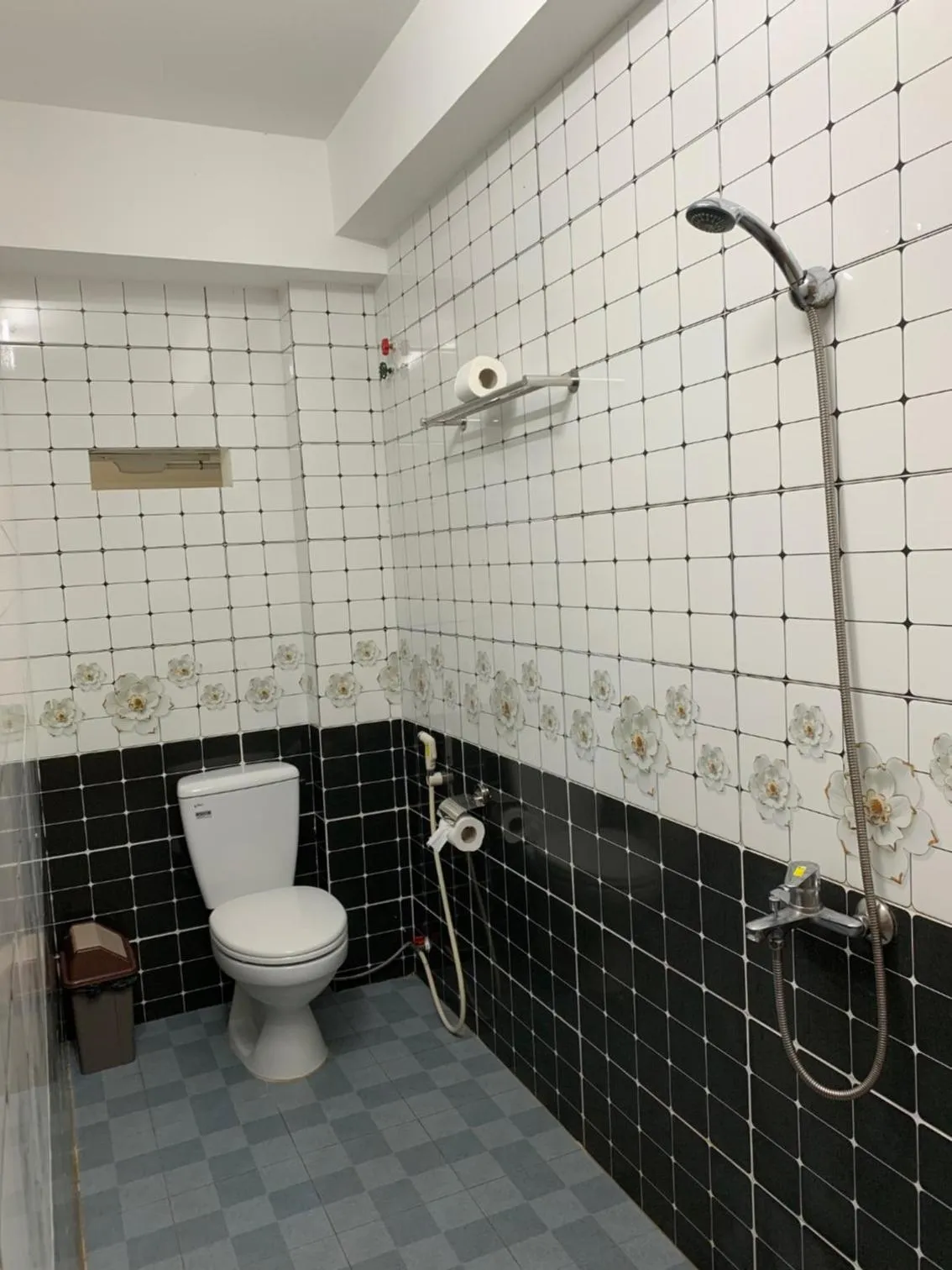 Bathroom in Bờ Sông Hotel