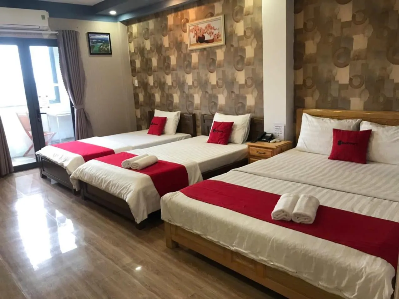 Bed in Bờ Sông Hotel