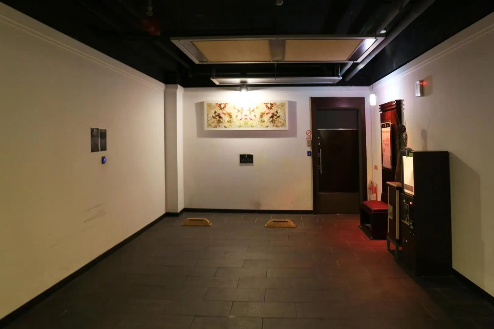 Family in In-stone Motel