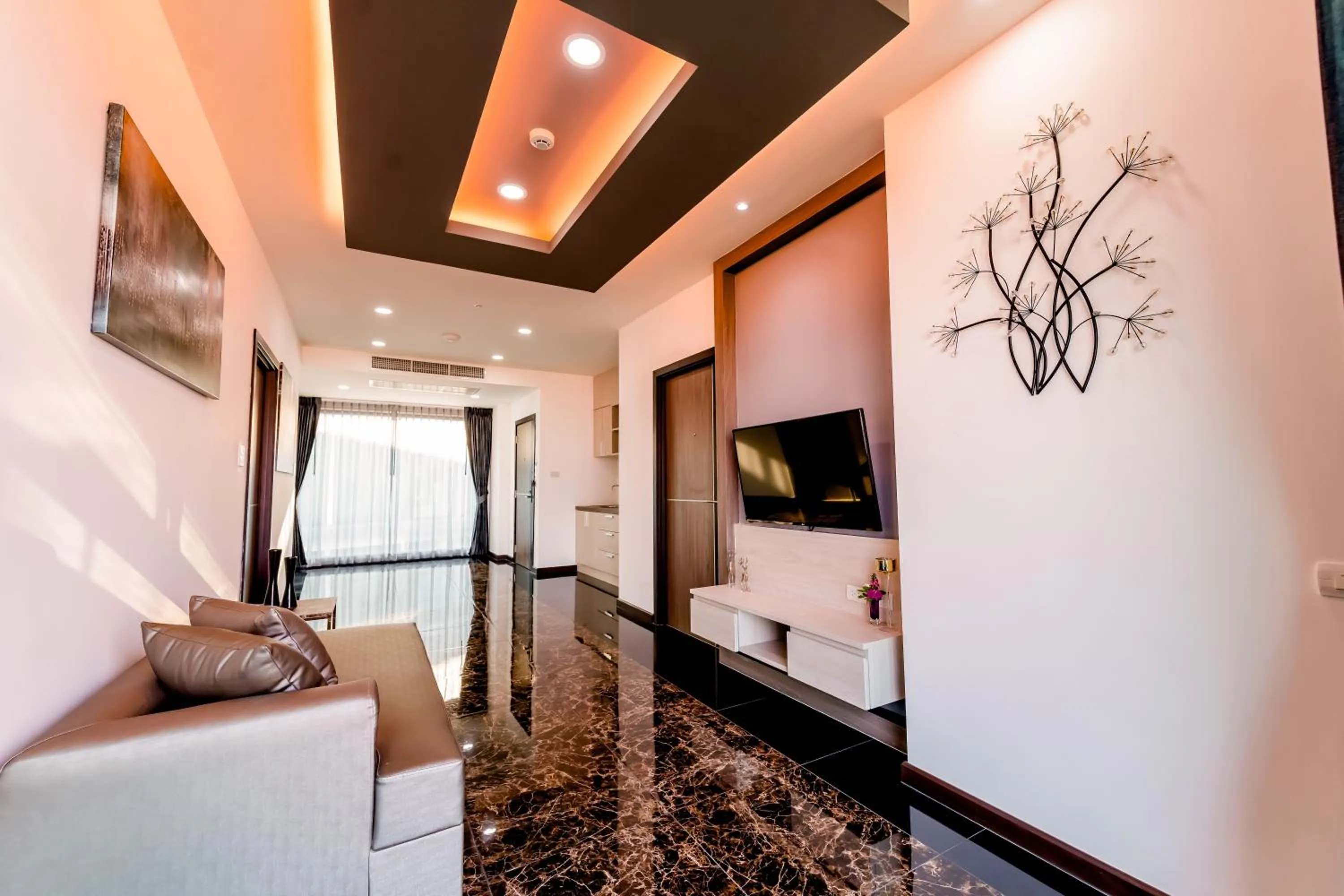 The Proud Hotel Pattaya - SHA Certified