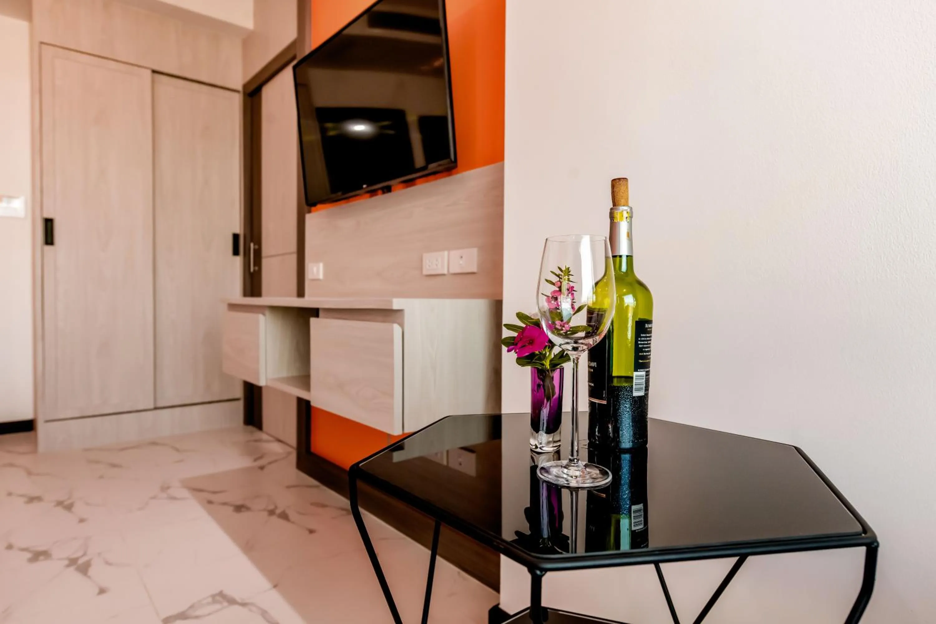 The Proud Hotel Pattaya - SHA Certified