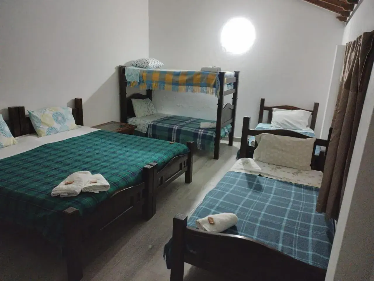 Family Room with Private Bathroom in Hostal Rana Family Room with Private Bathroom in Hostal Rana