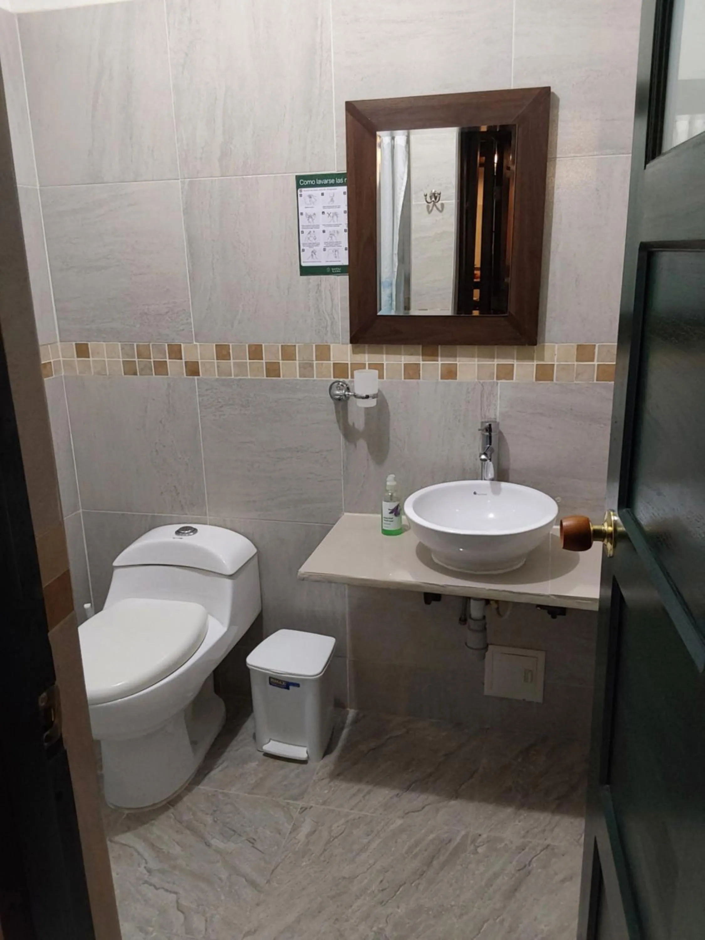 Bathroom in Hostal Rana