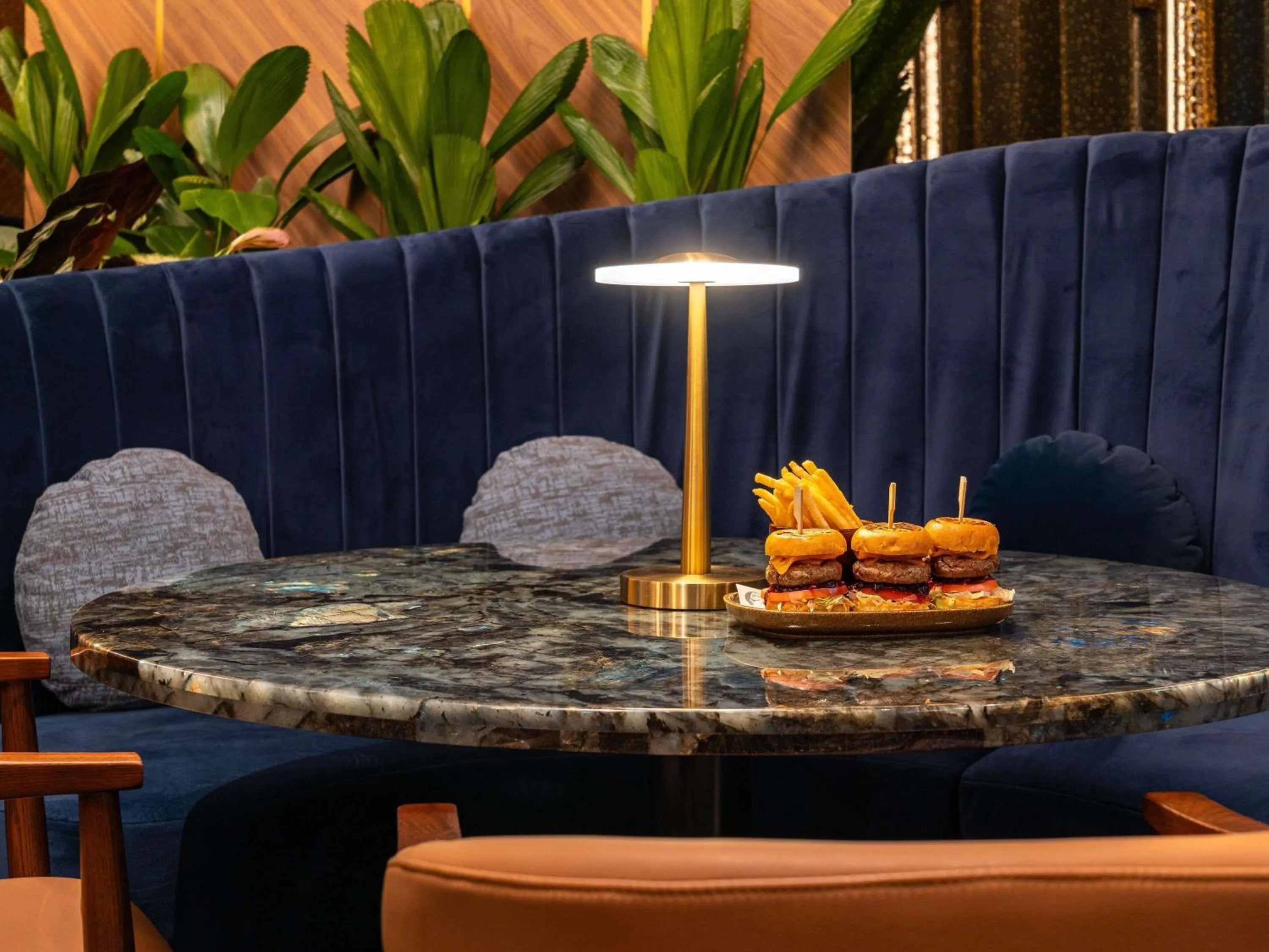 Lounge or bar in Novotel Dubai World Trade Centre