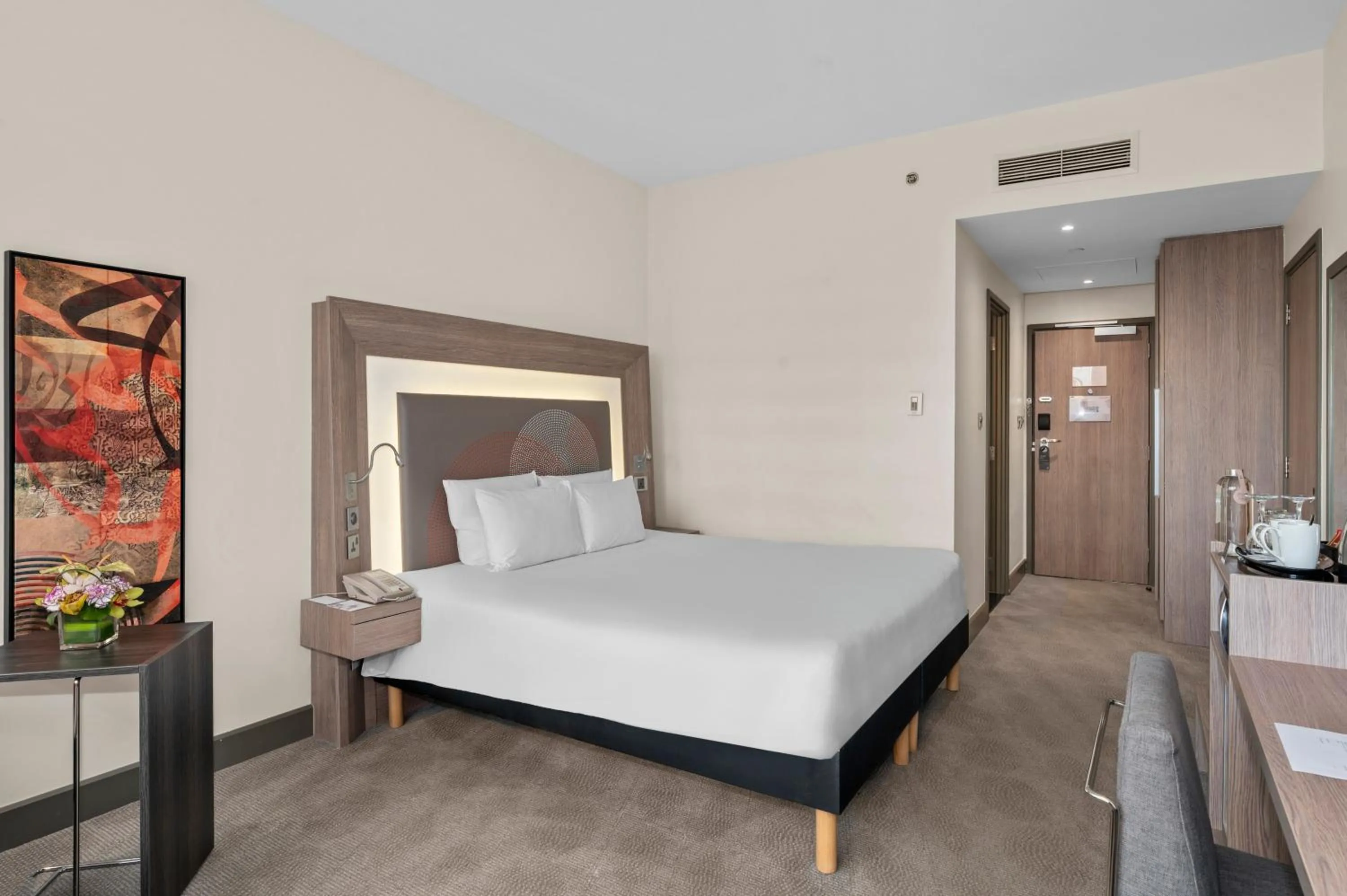 Bedroom, Bed in Novotel Dubai World Trade Centre