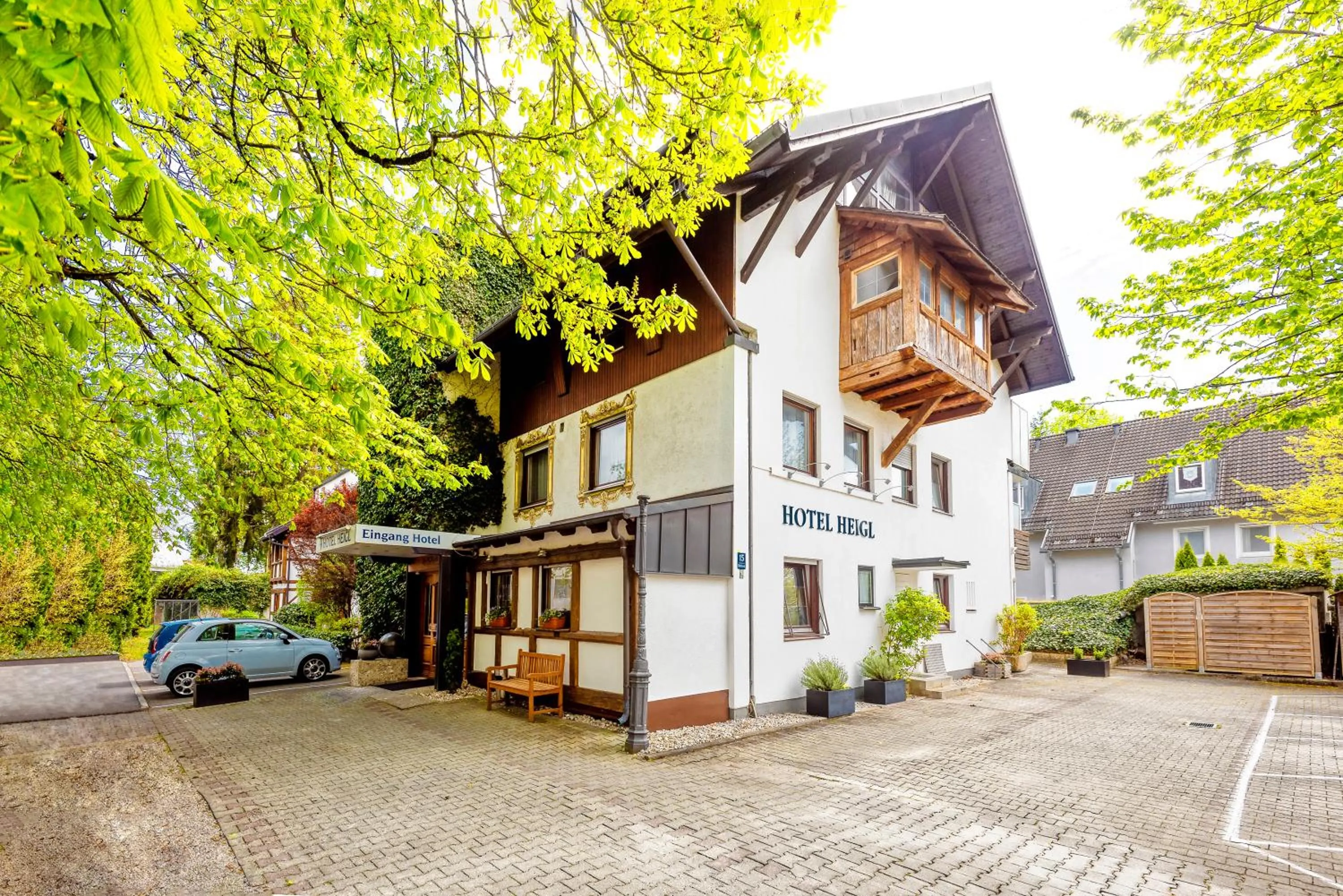 Property building in Hotel Heigl