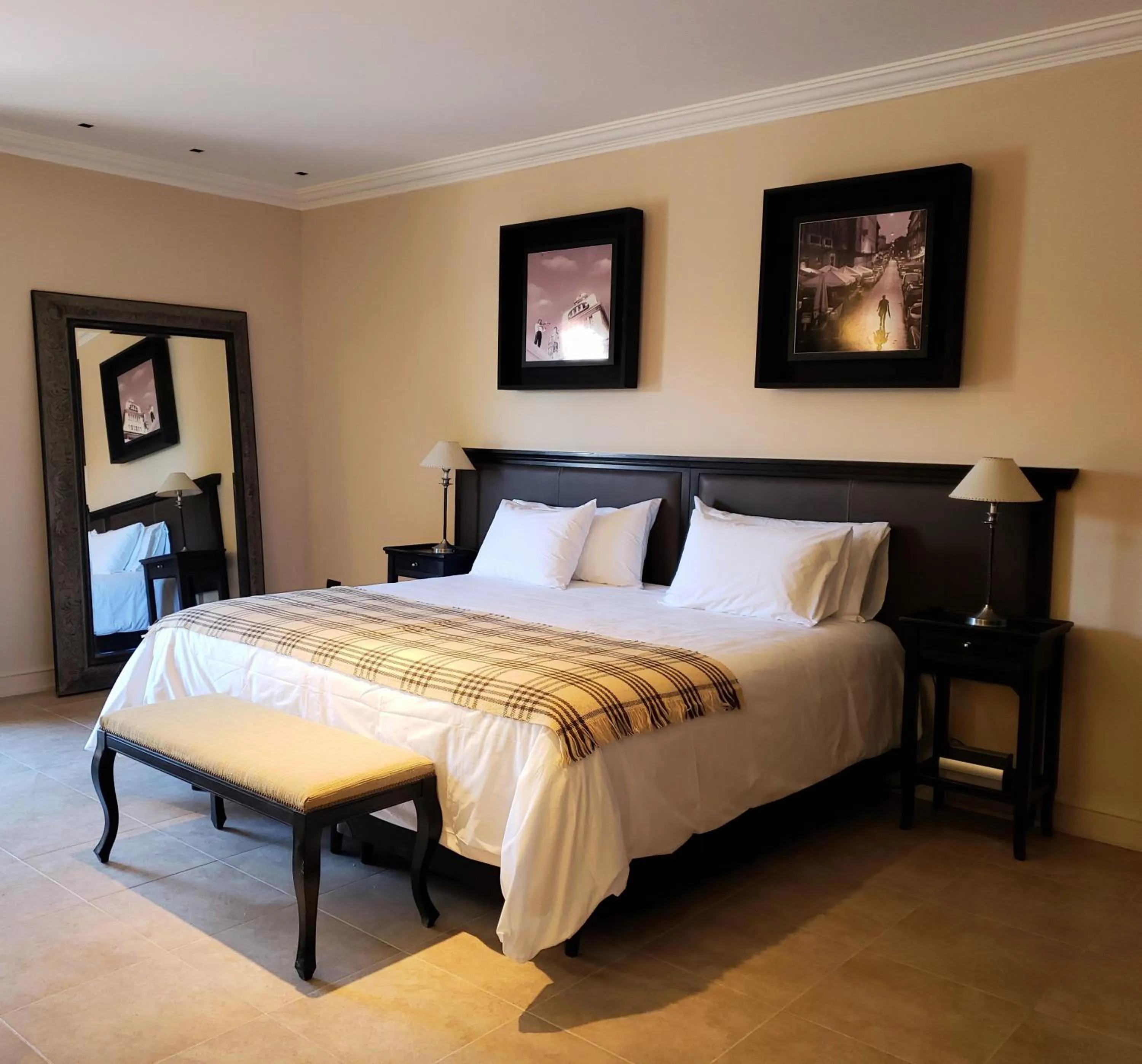 Bed in Casa Agostino - Luxury wine resort