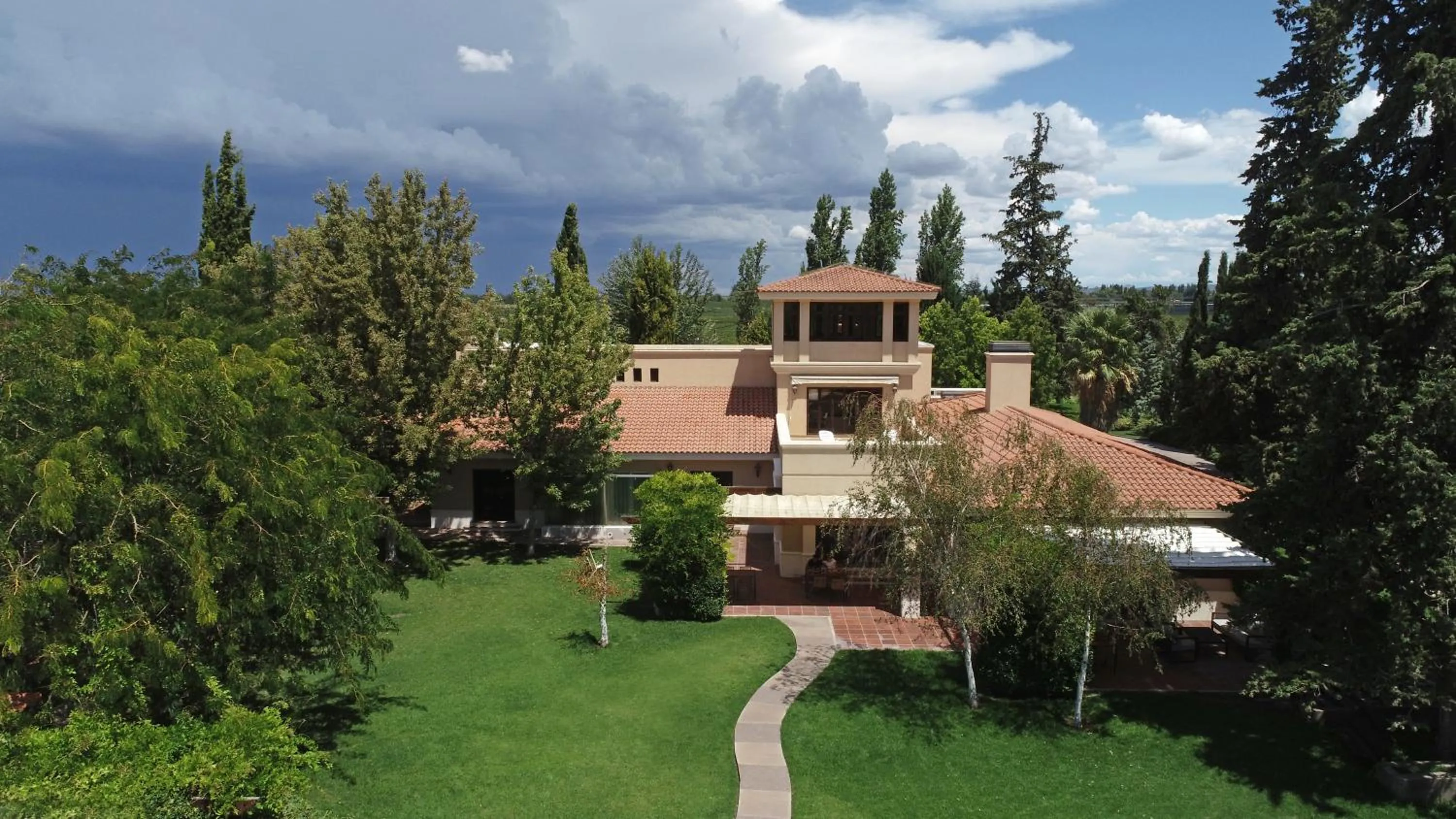 Bird's eye view in Casa Agostino - Luxury wine resort