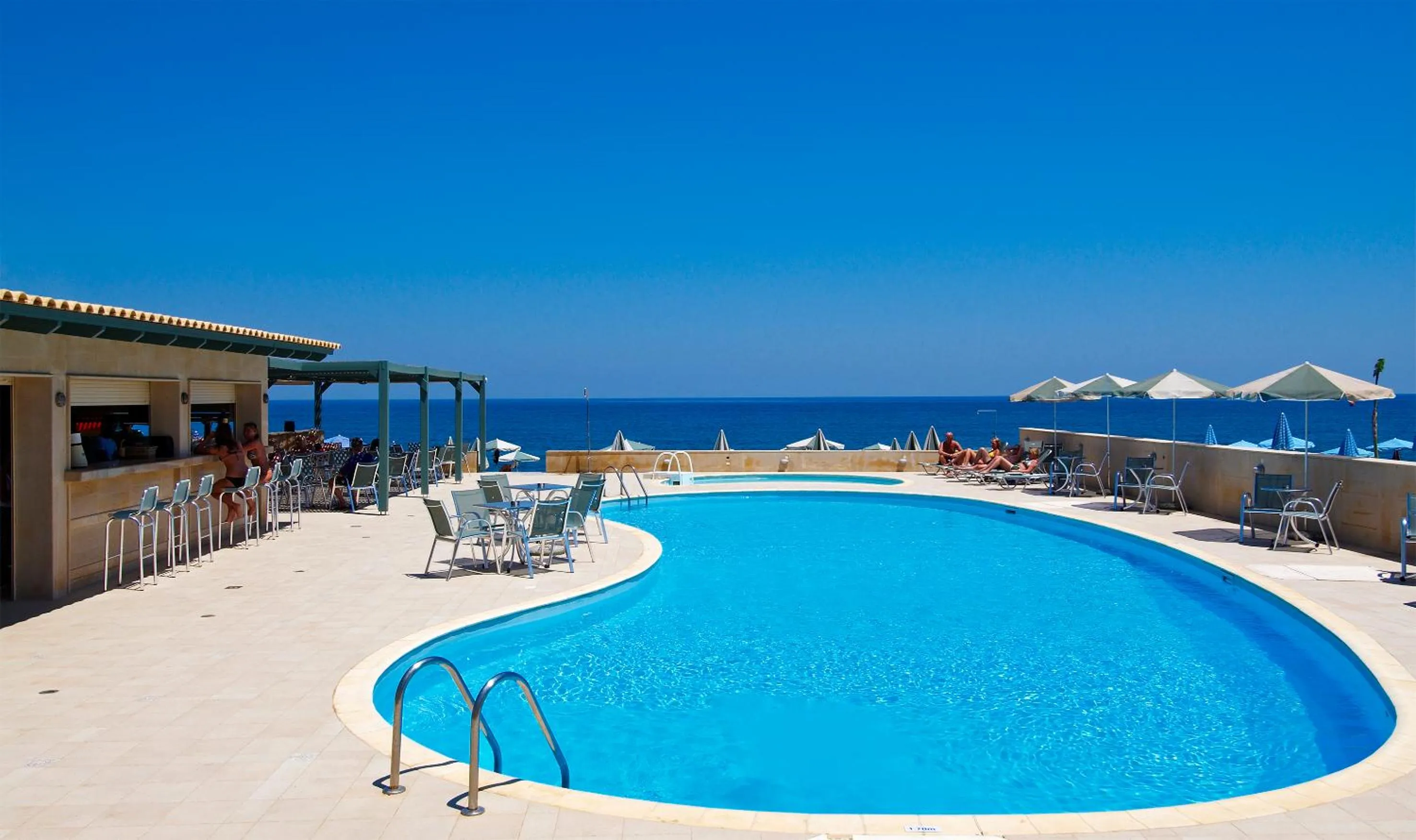 Property building in Lissos Beach