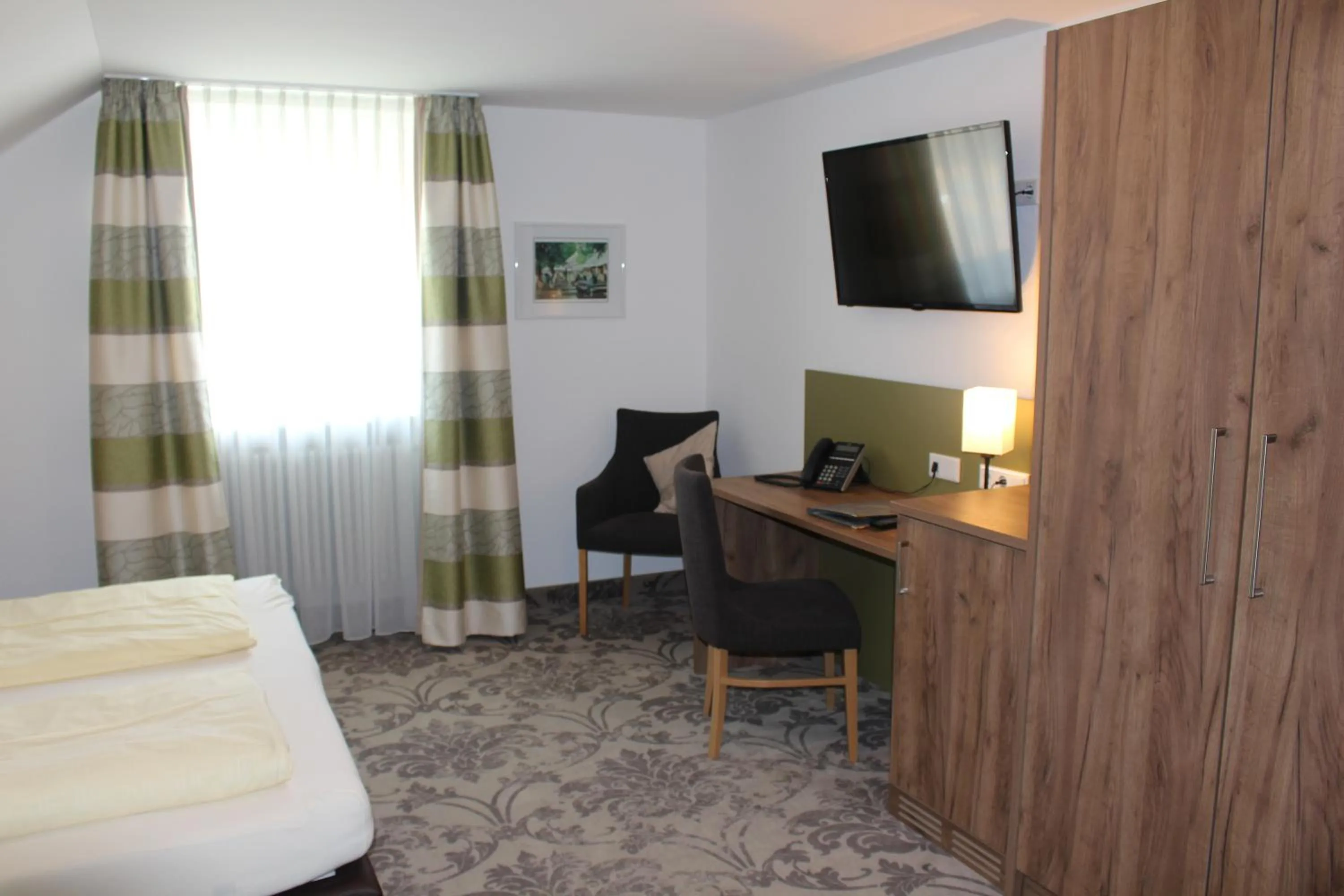 TV and multimedia, Bed in Hotel Häußler
