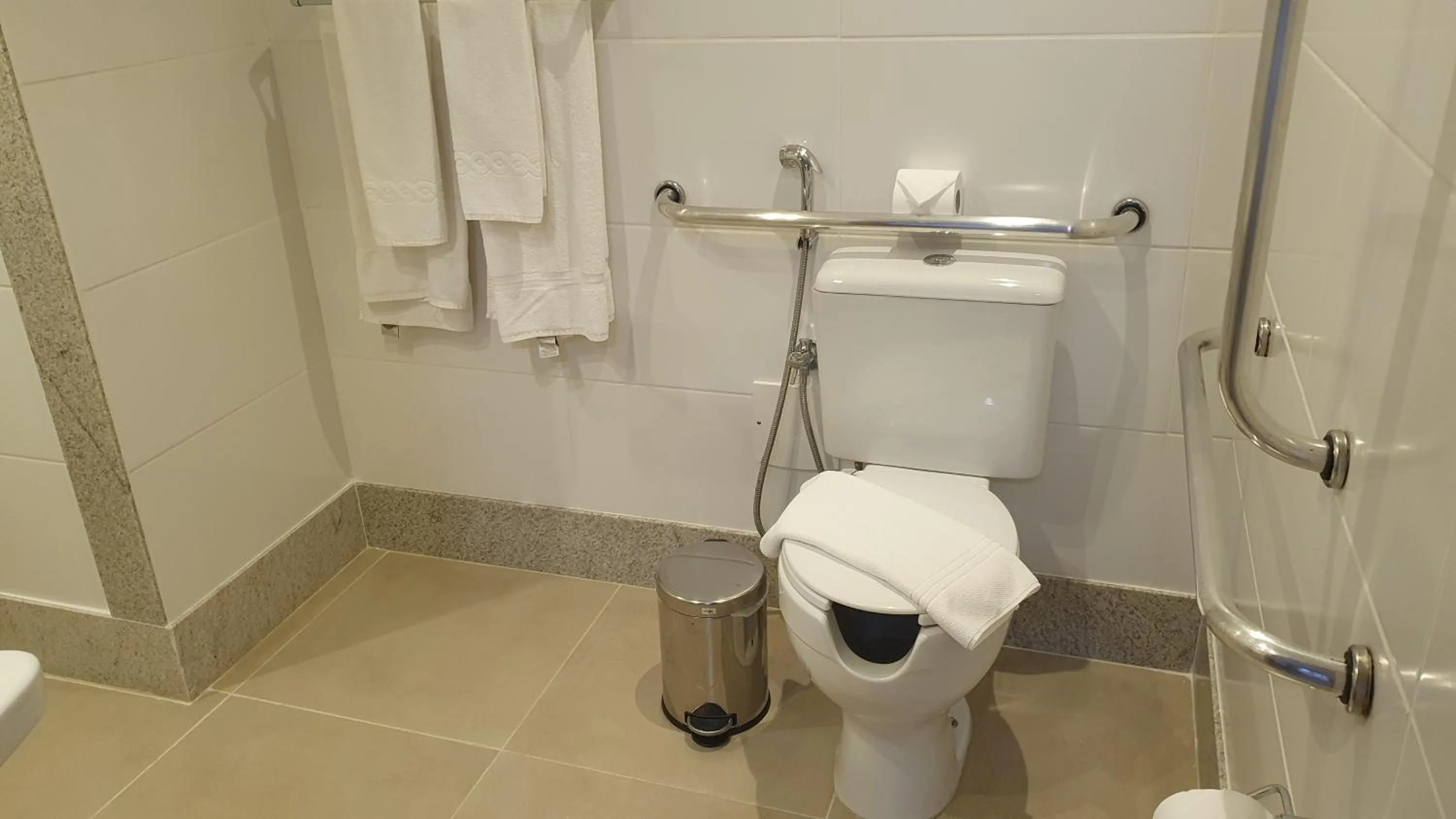 Vista Azul Flat Service