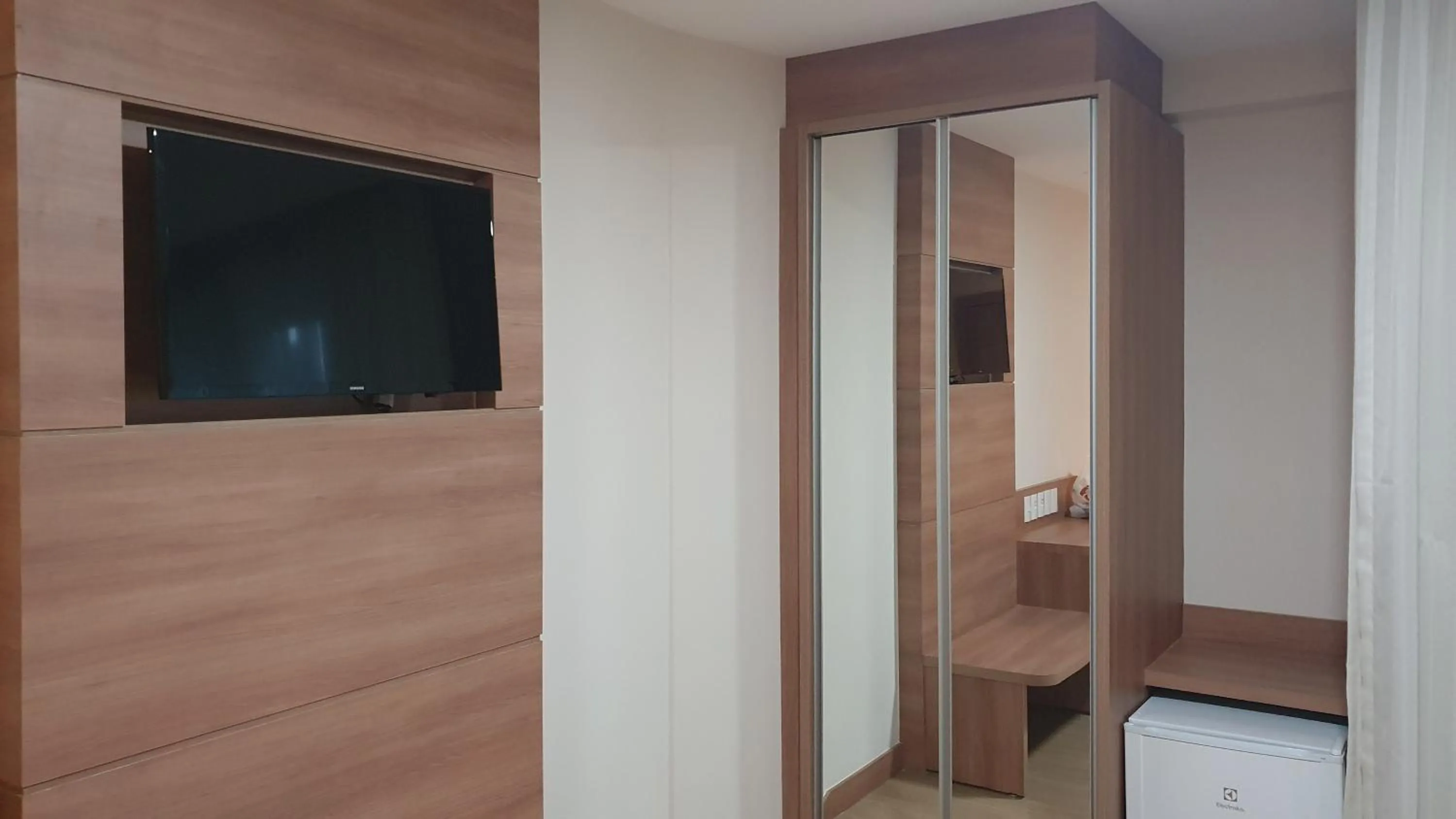 Vista Azul Flat Service