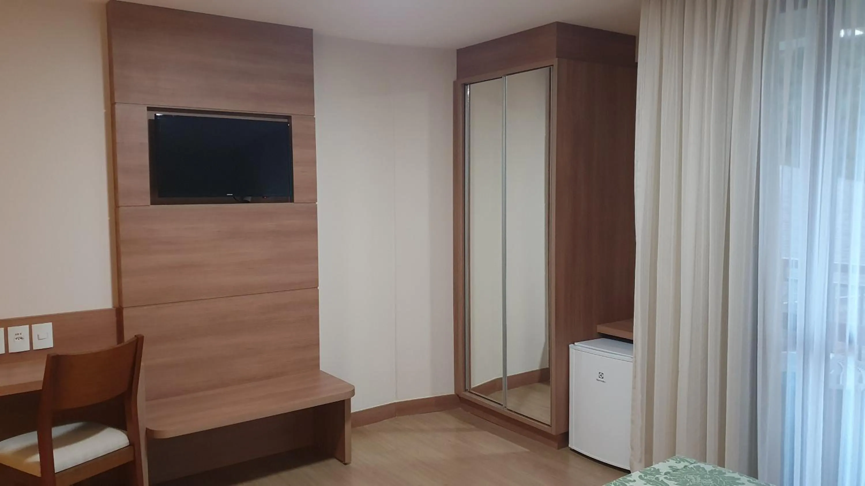 Vista Azul Flat Service