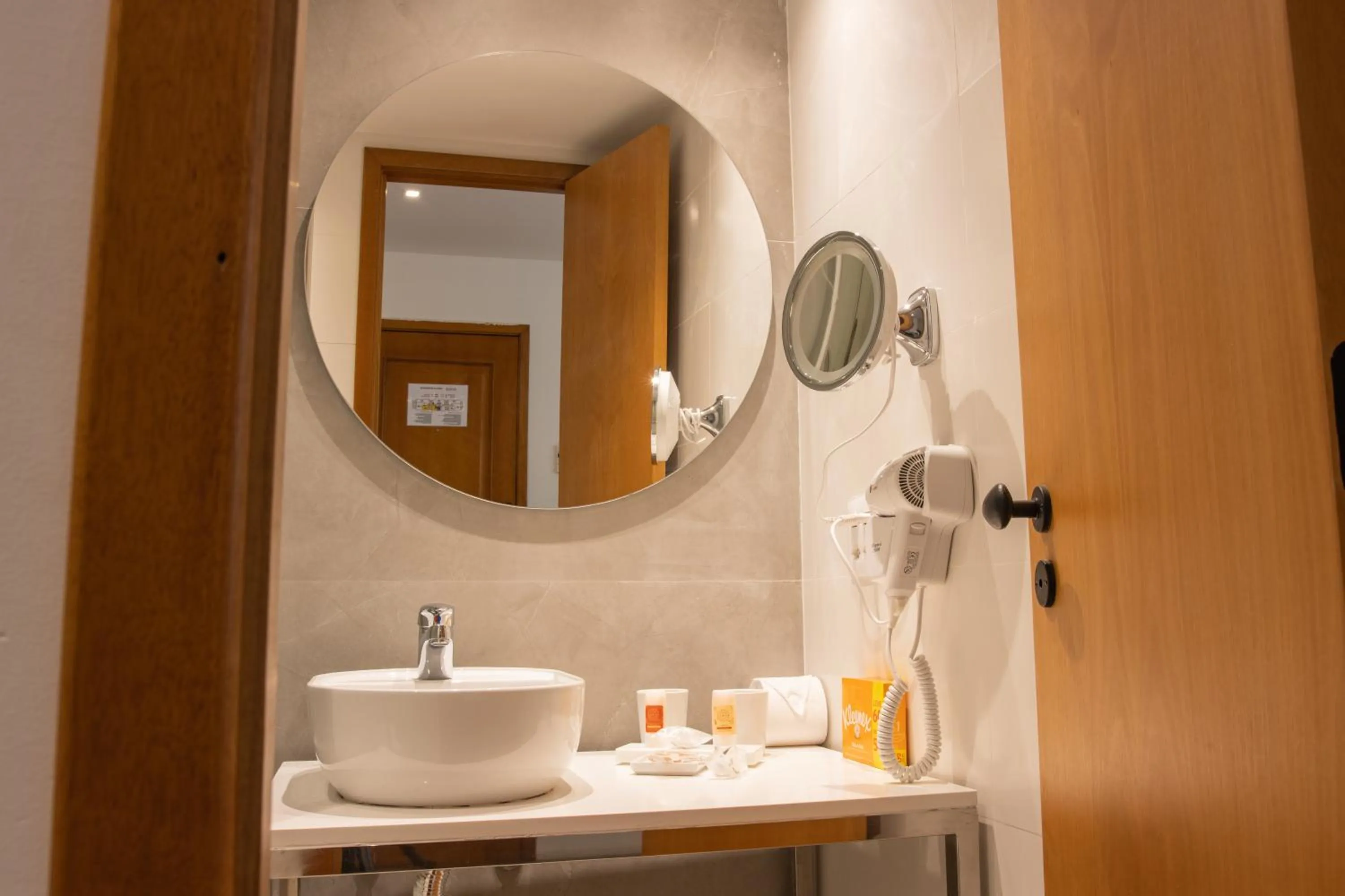 Bathroom in Anna Suites Ipanema by Arena Hotéis