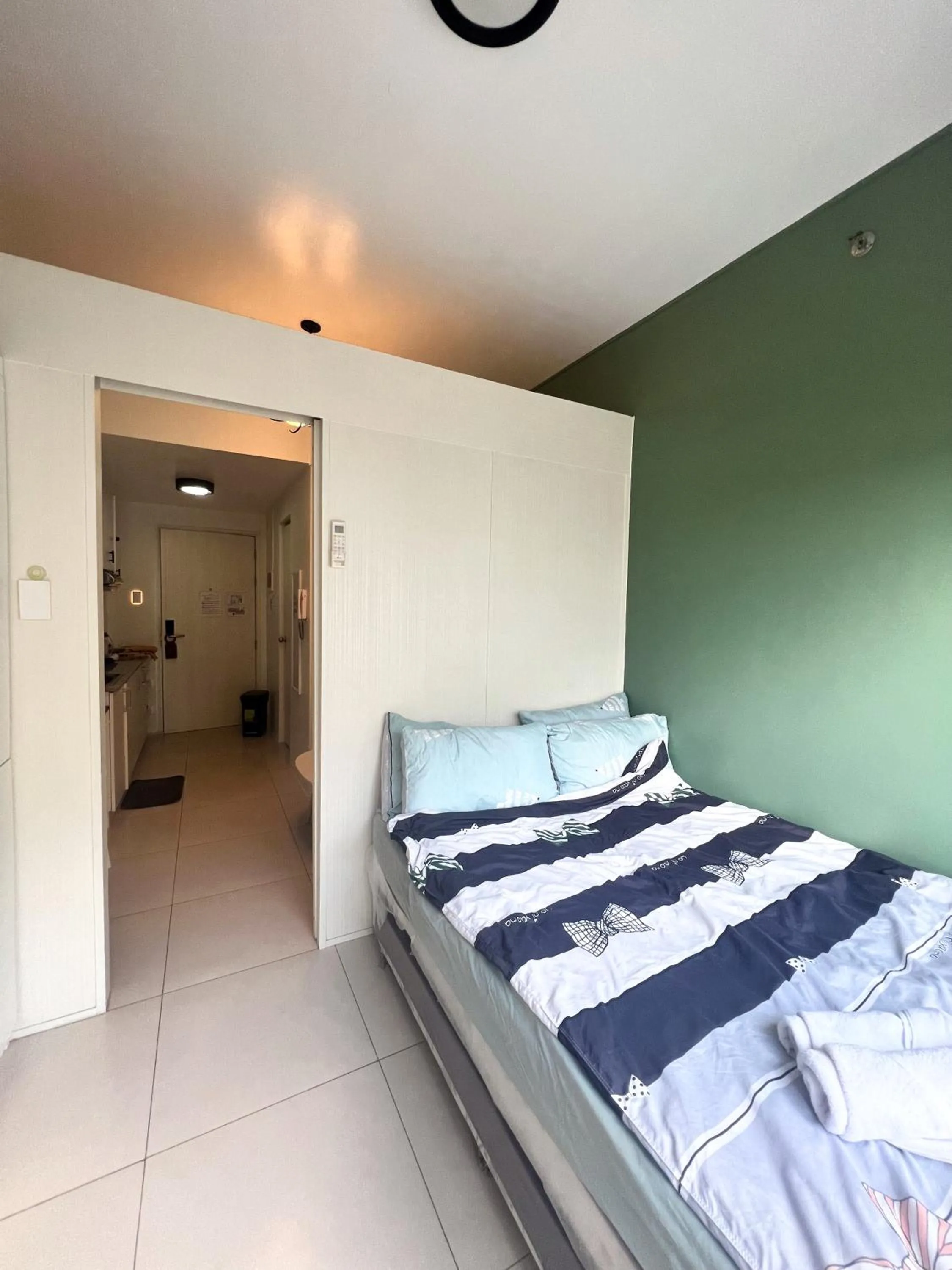 Bed in DN Suite Tagaytay