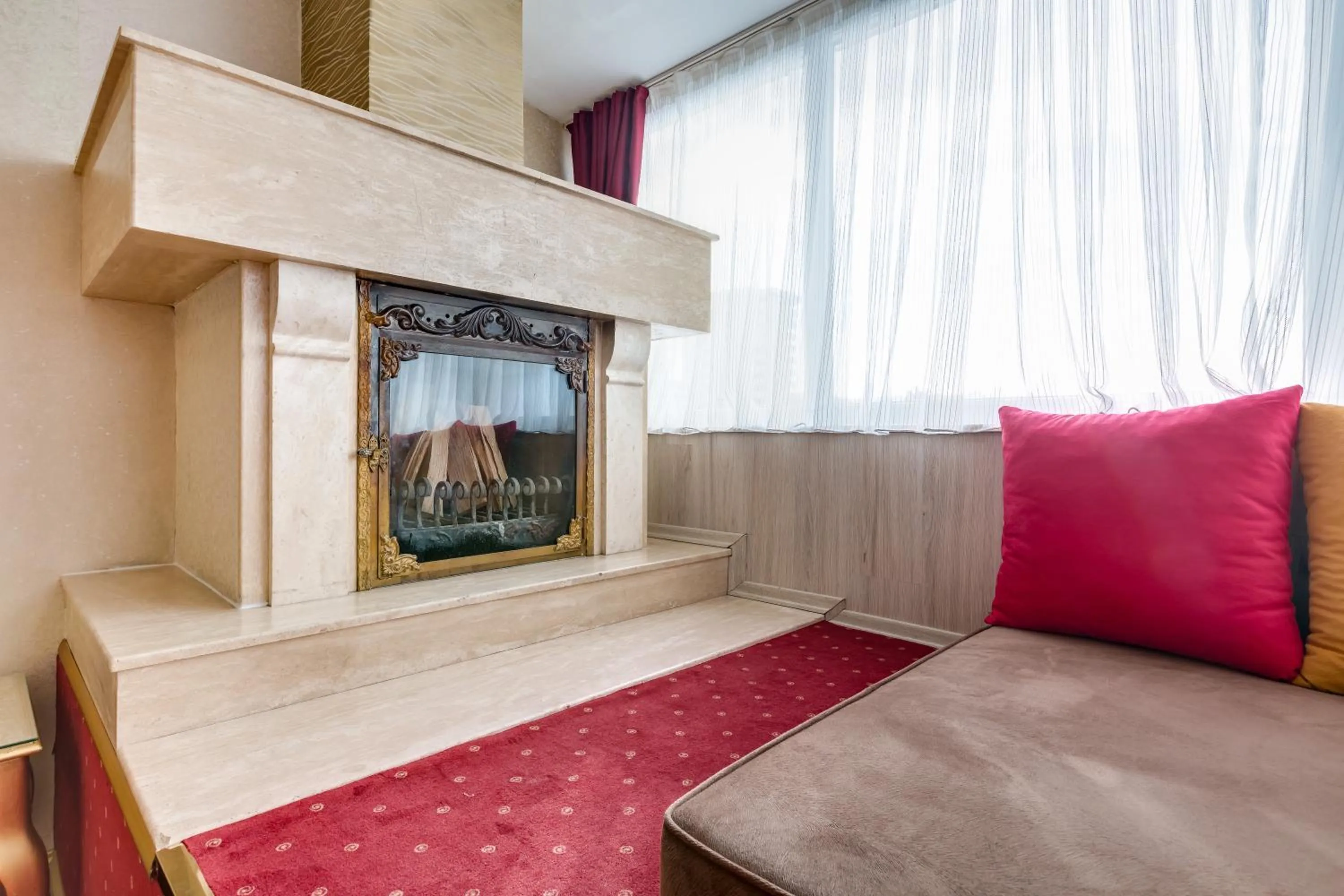 Seating area in Twins Hotel