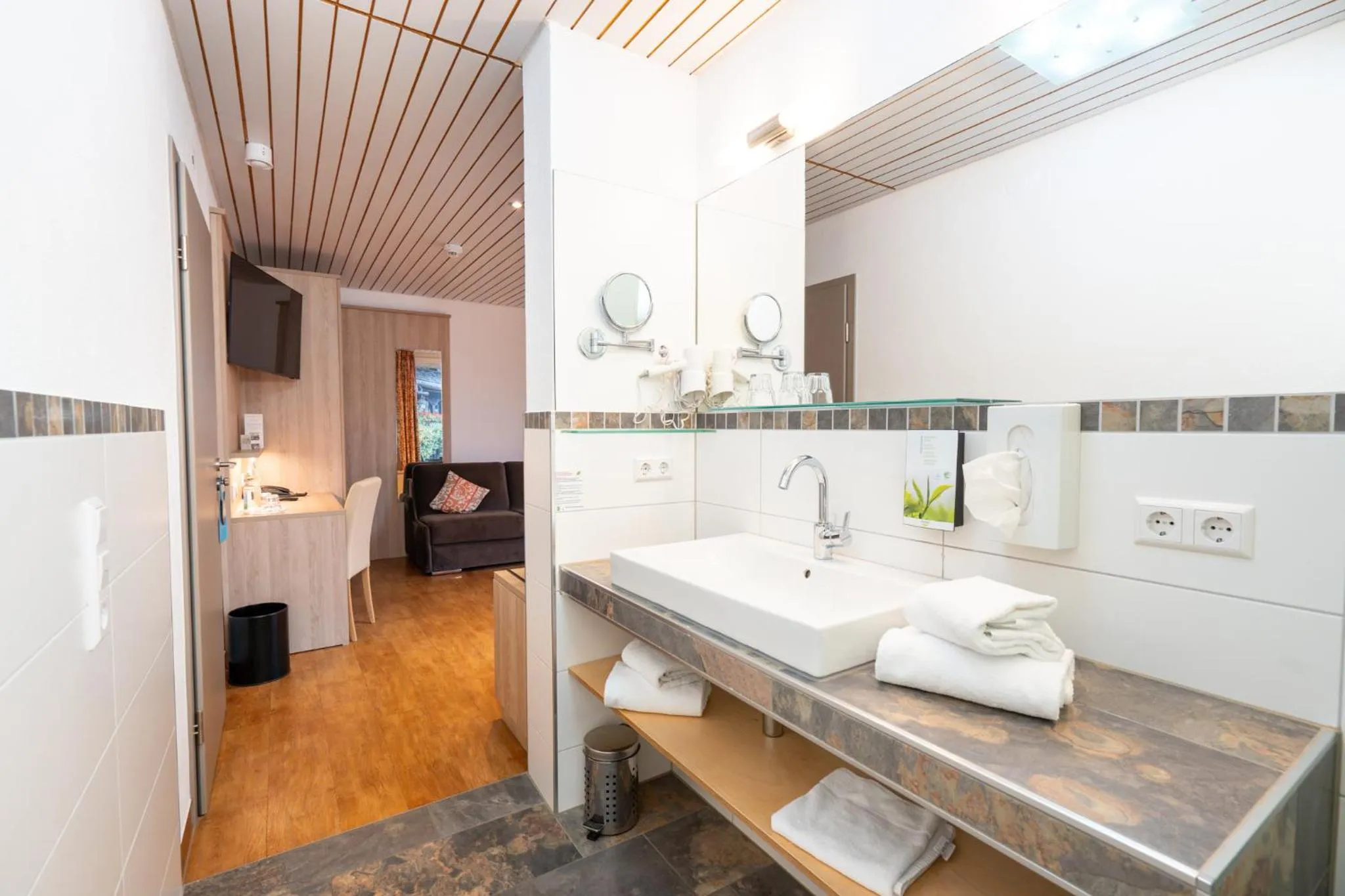 Bathroom in Wellnesshotel Sonnenhof & Sonnhalde