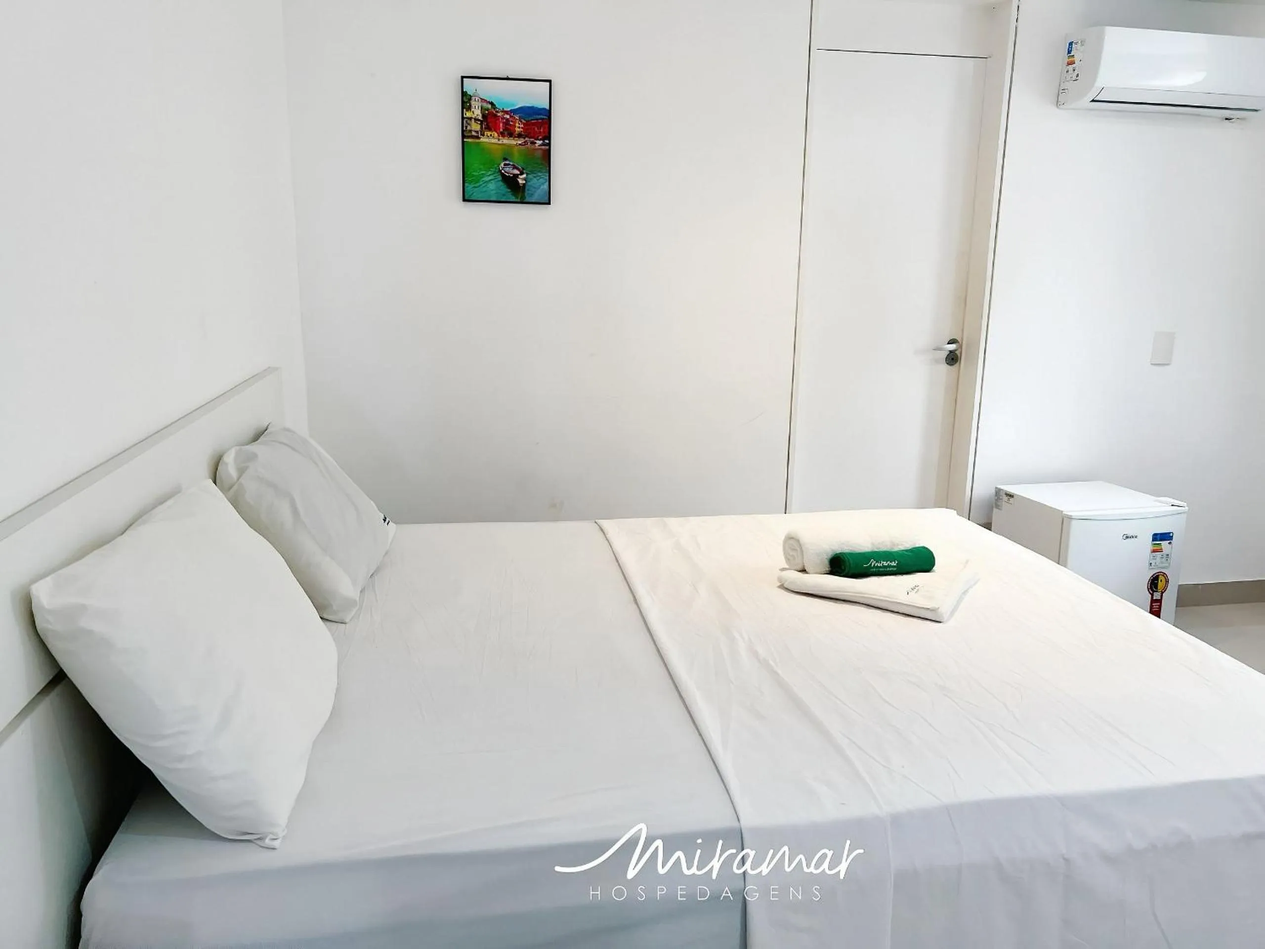 Bedroom, Bed in Na Praia Sunset