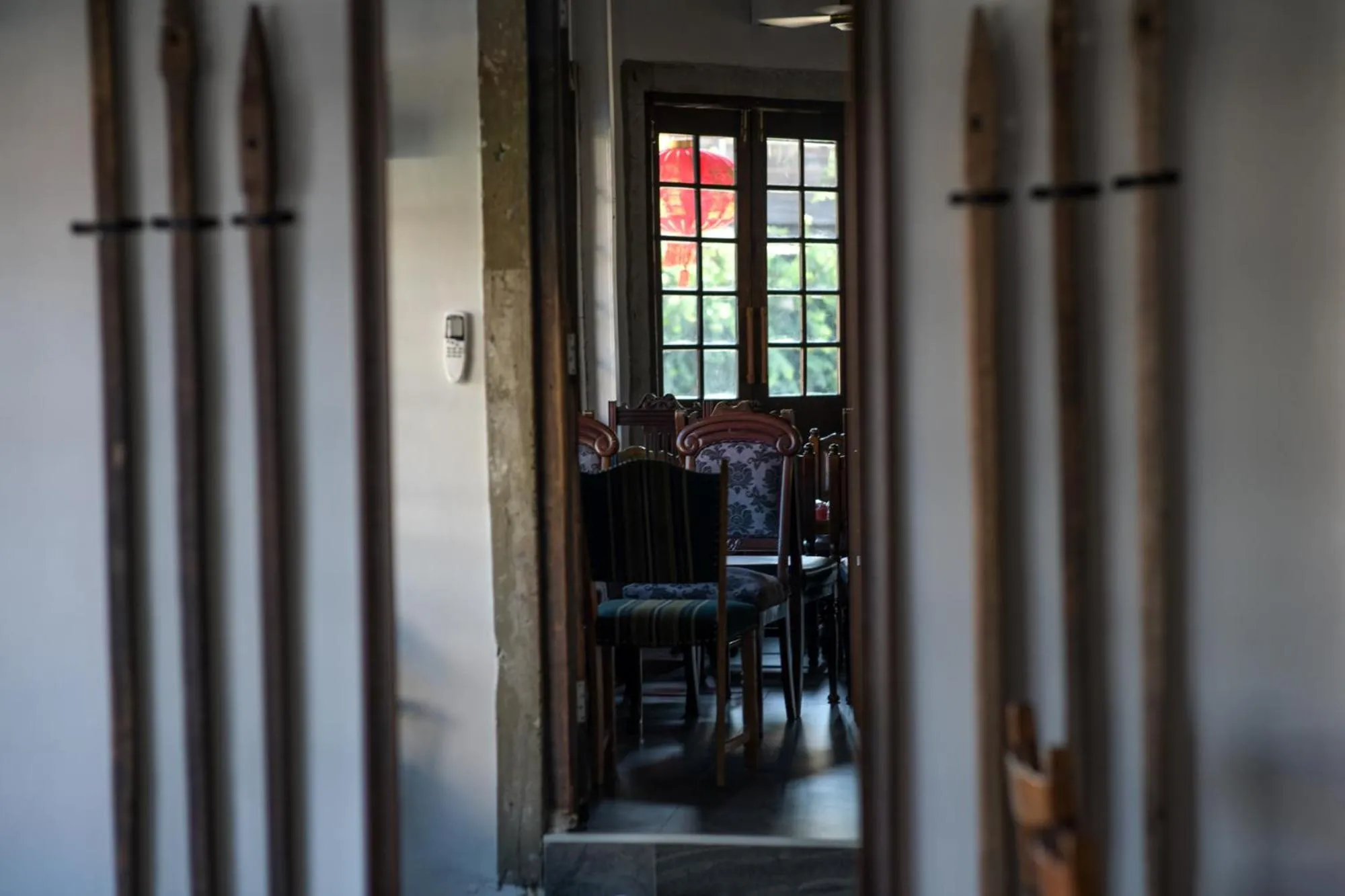 Restaurant/places to eat in Velawarin Hotel