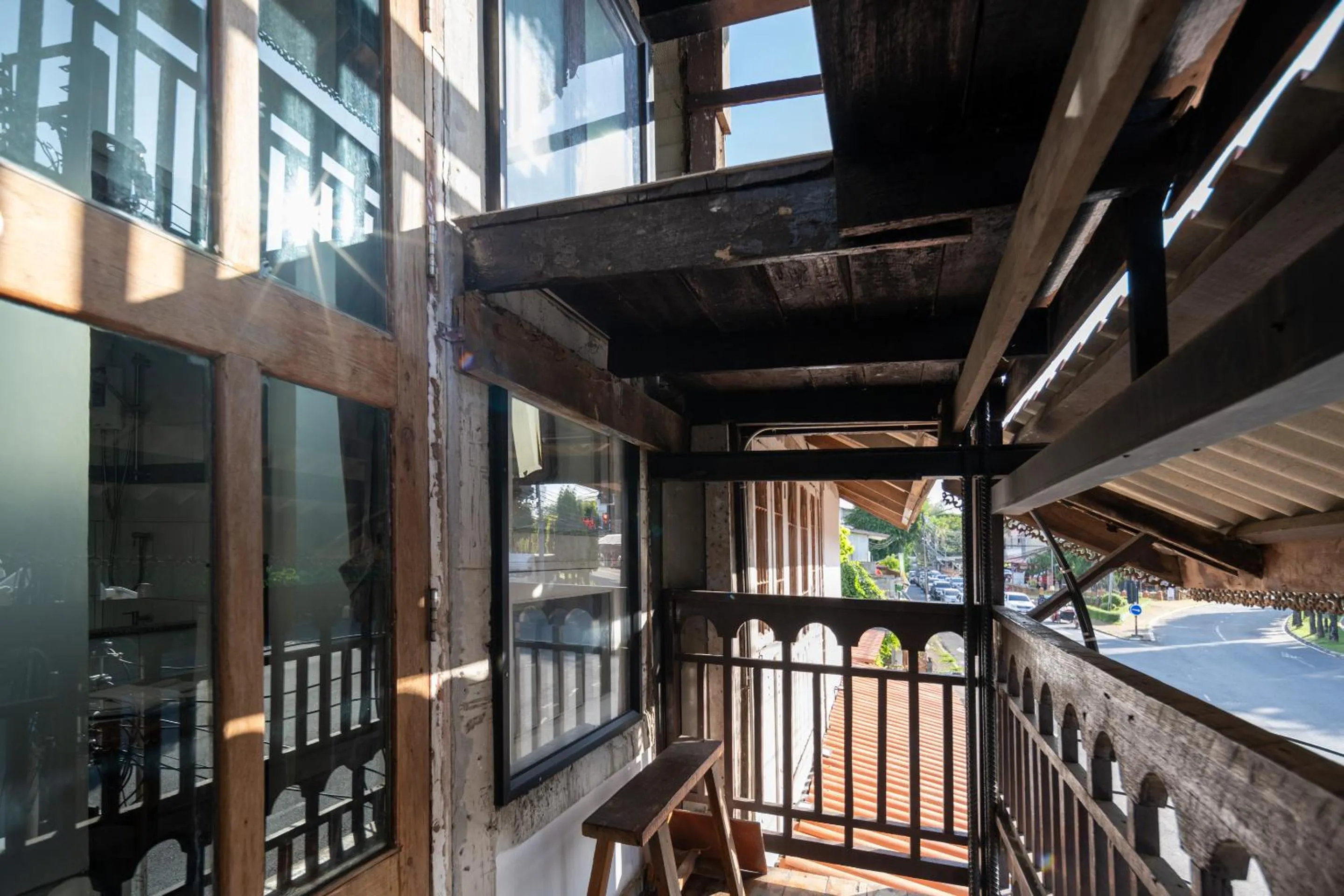 Balcony/Terrace in Velawarin Hotel